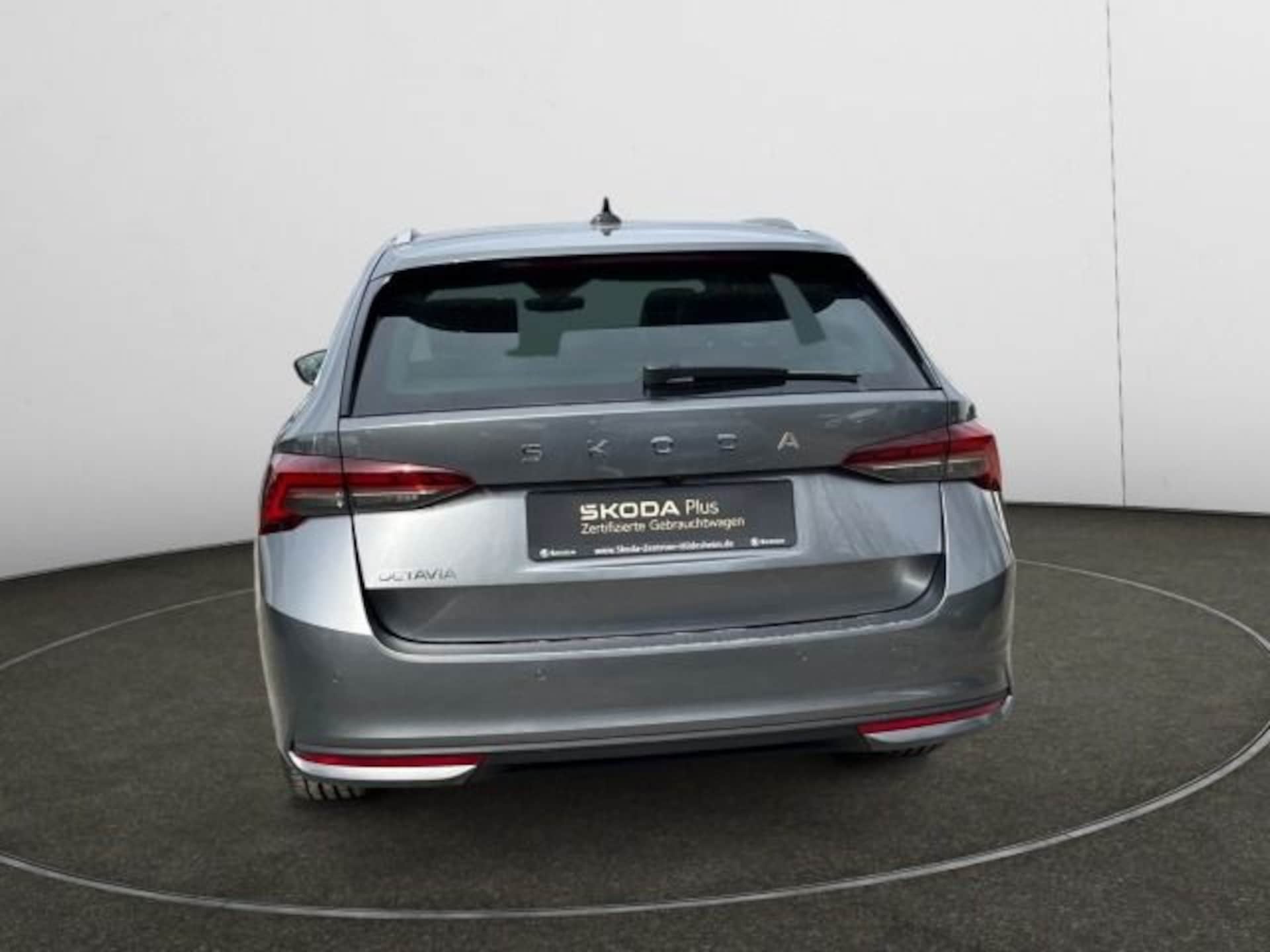 Skoda Octavia Combi Selection