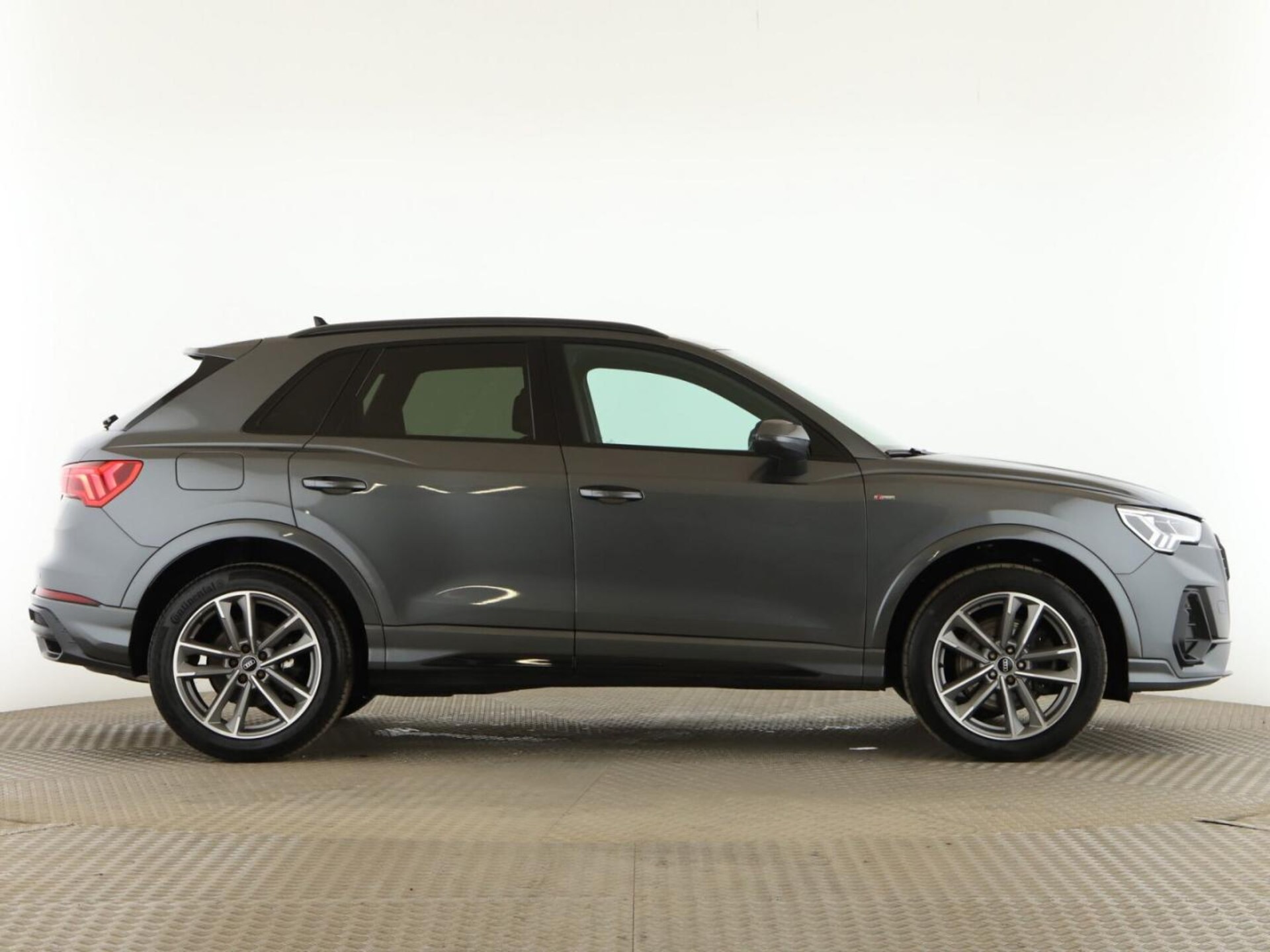 Audi Q3 TFSI e S line