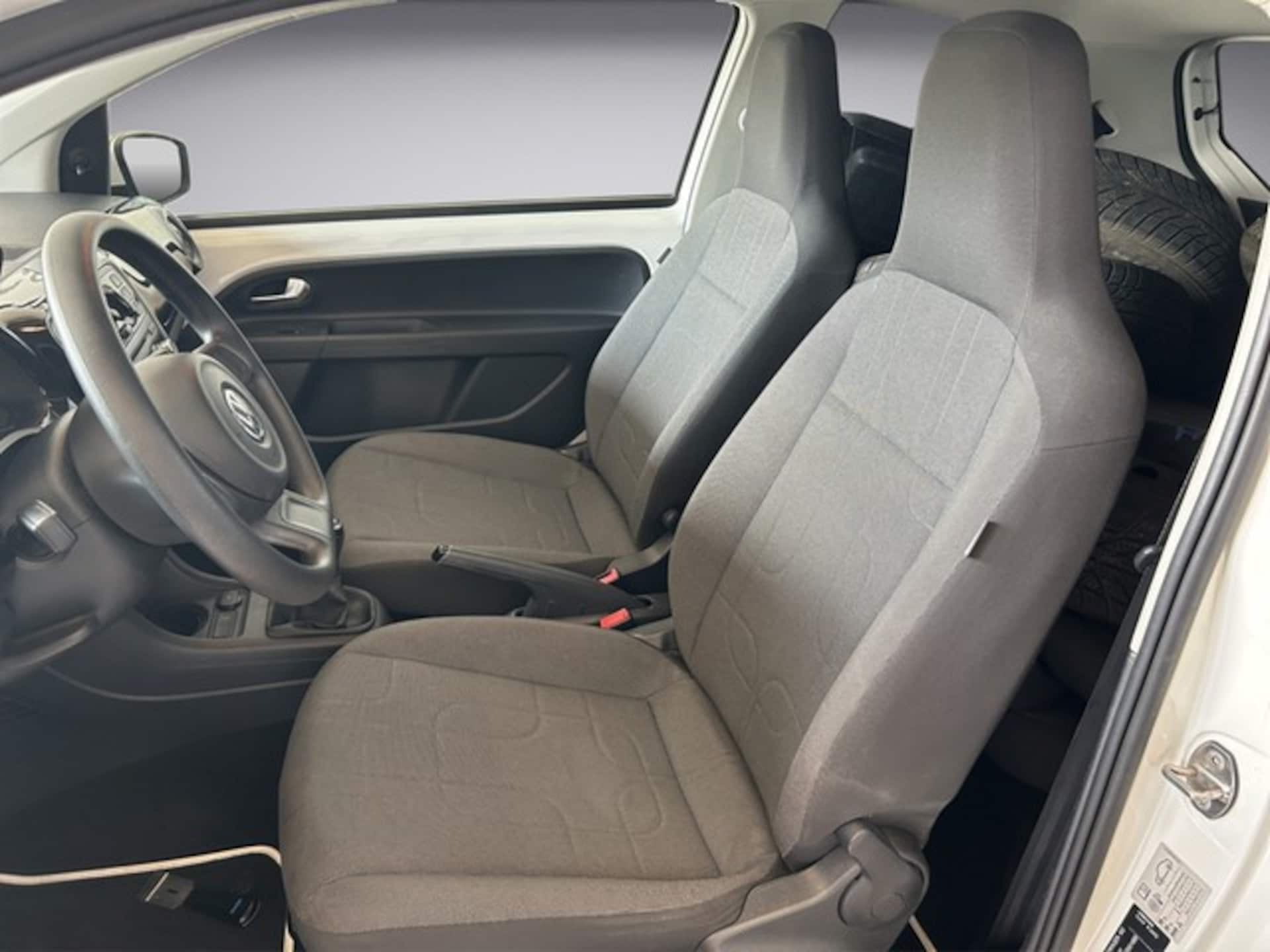 Volkswagen up! move up!