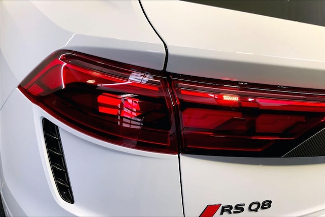 2026 Audi RS Q8 Base - Photo 14