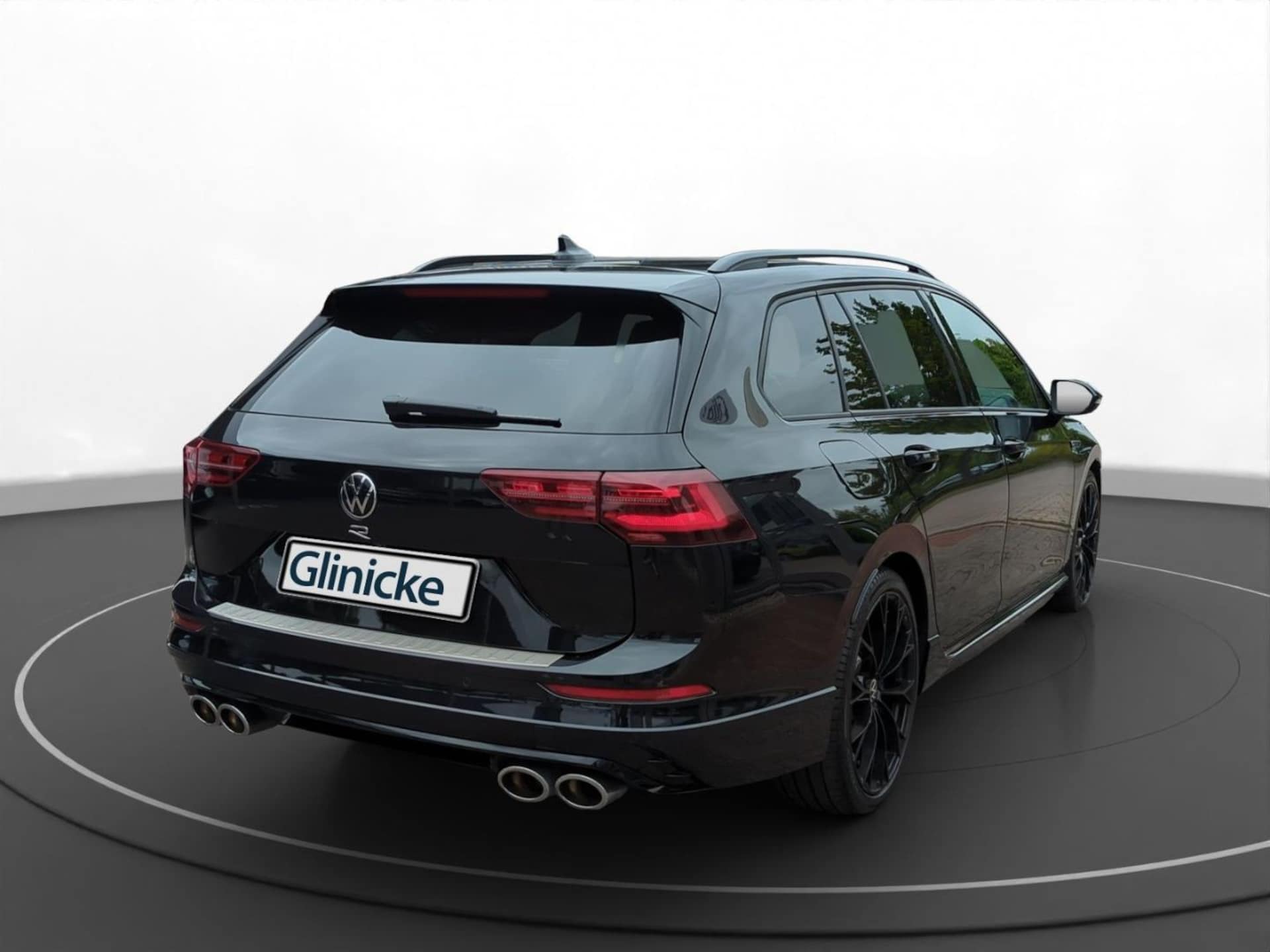 Volkswagen Golf Variant R