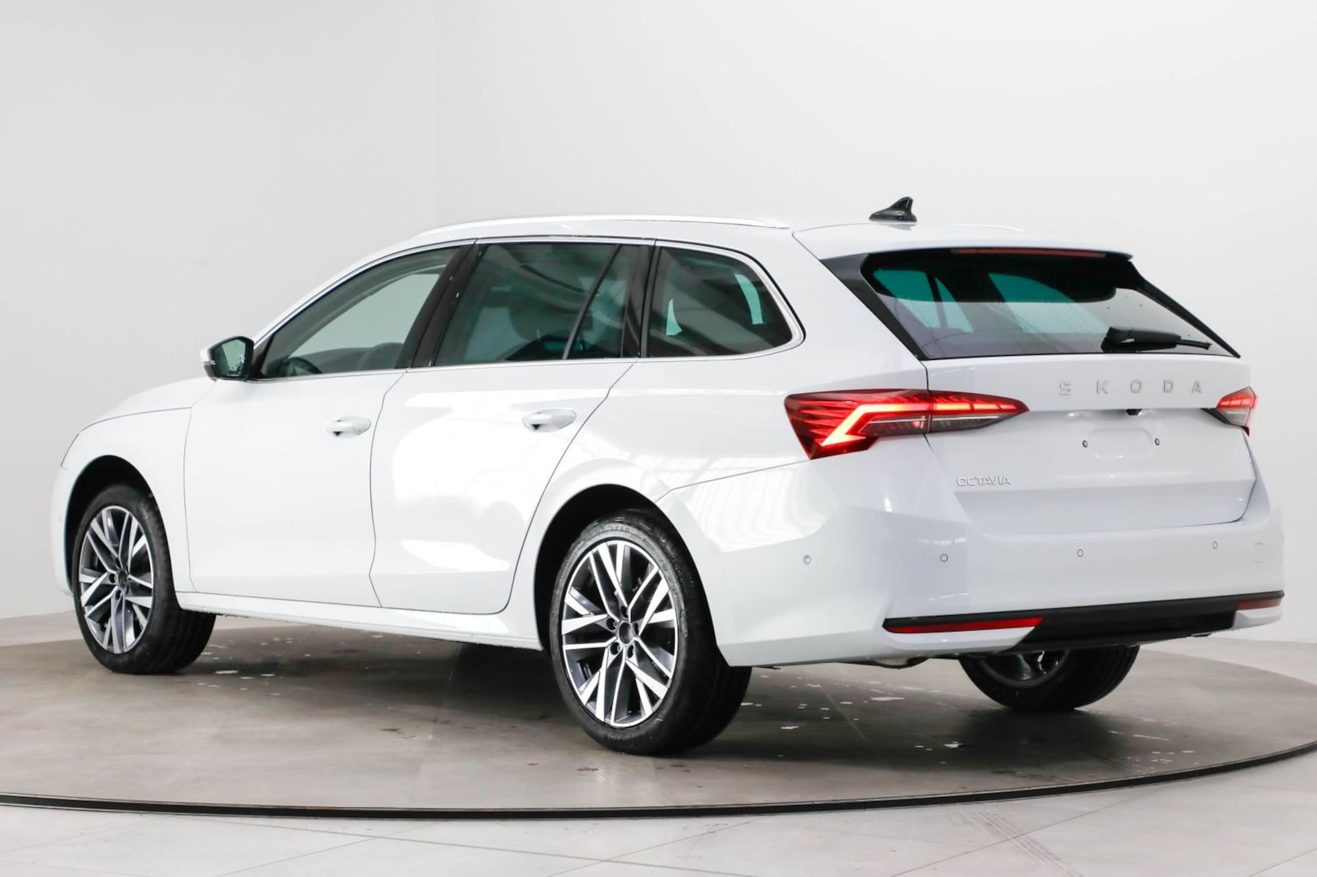 Skoda Octavia Combi Selection