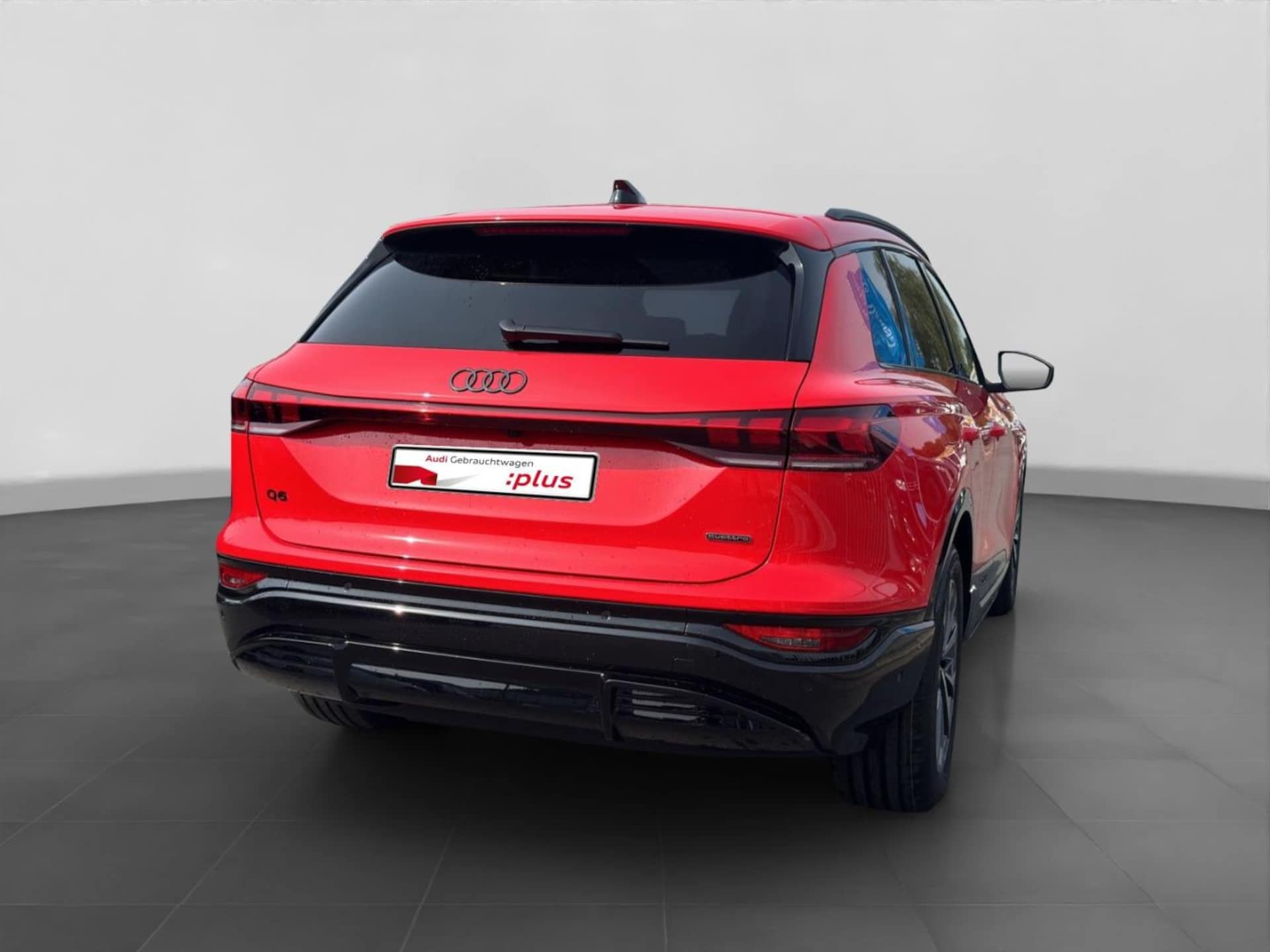 Audi Q6 SUV e-tron