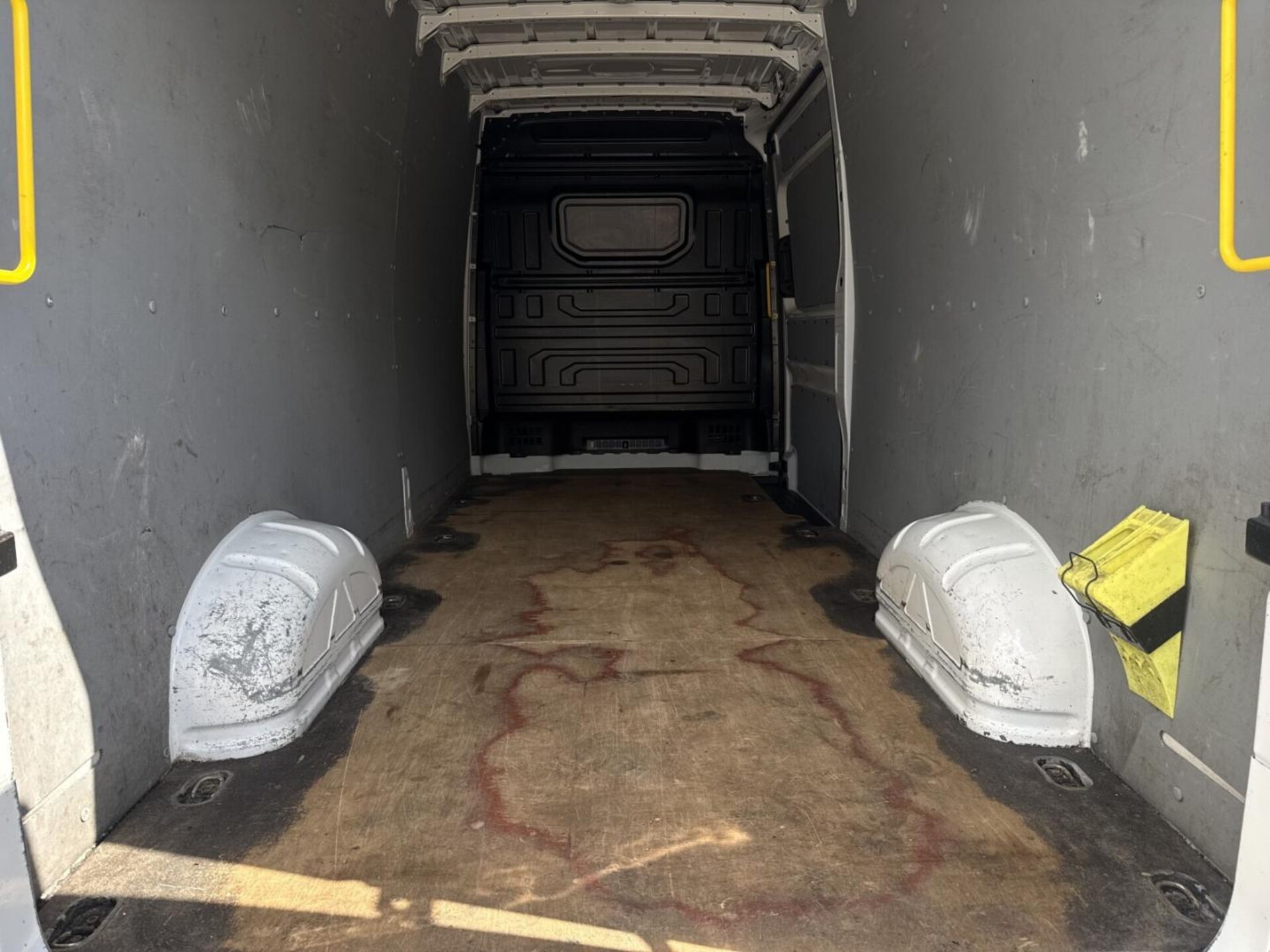 Volkswagen Crafter Furgon długi rozstaw osi