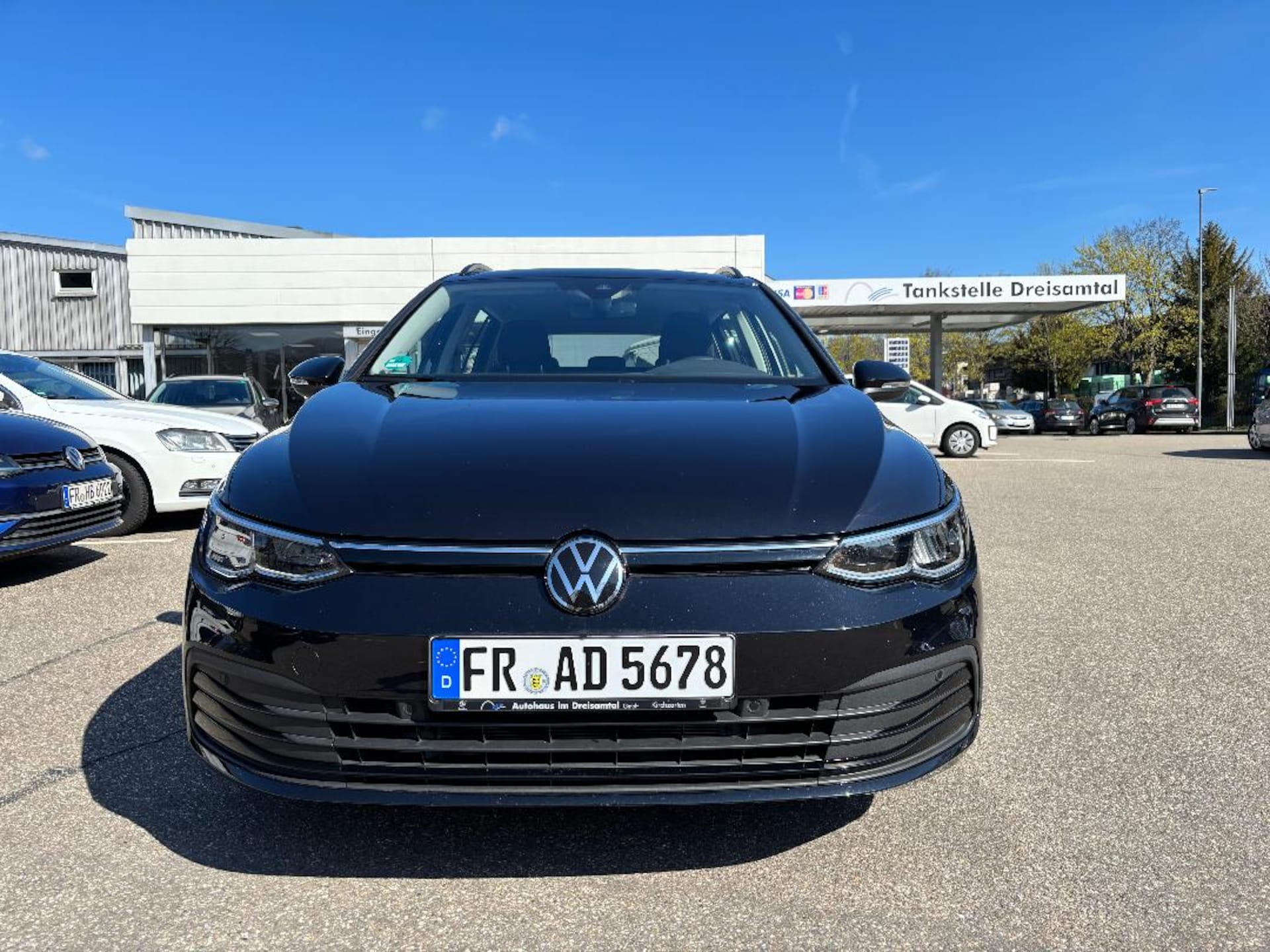 Volkswagen Golf Variant Life