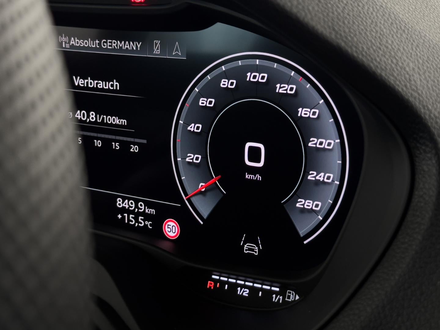 Bild über Audi Q2 advanced 35 TFSI S tronic - für weitere Informationen kontaktieren Sie den Audi Partner