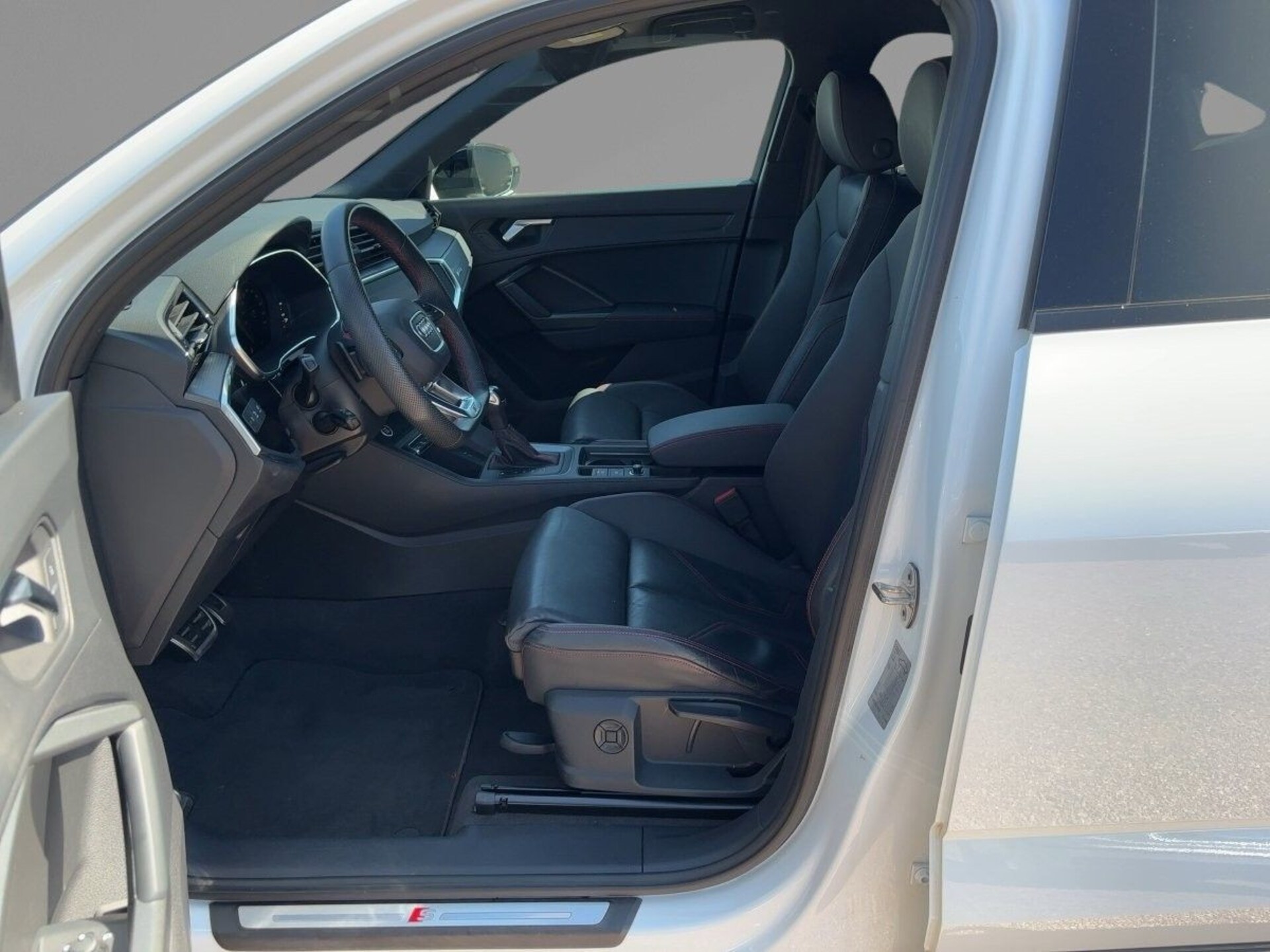 Audi Q3 Sportback S line