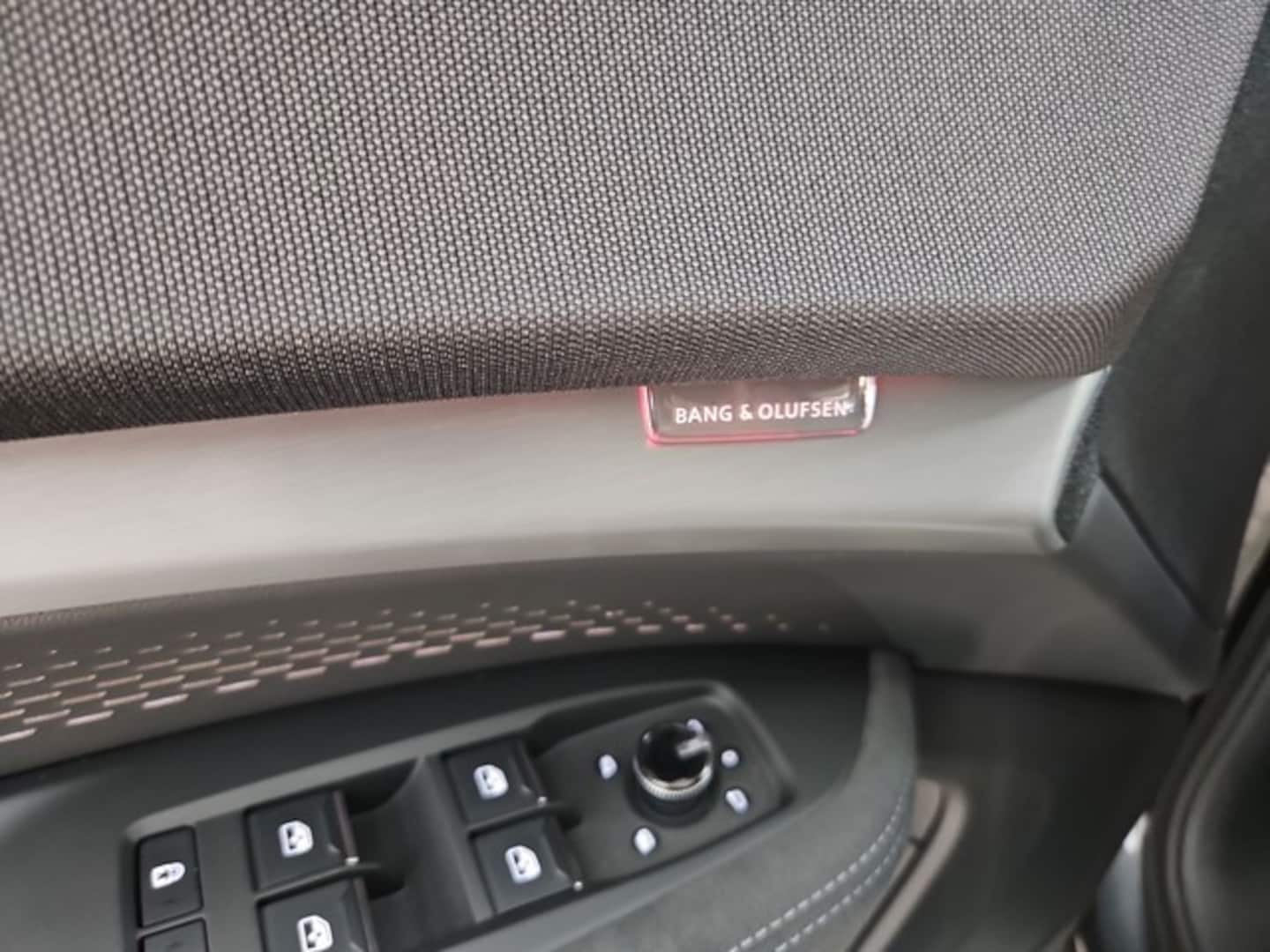 Bild über Audi Q7 SUV TDI quattro 220 kW tiptronic - für weitere Informationen kontaktieren Sie den Audi Partner