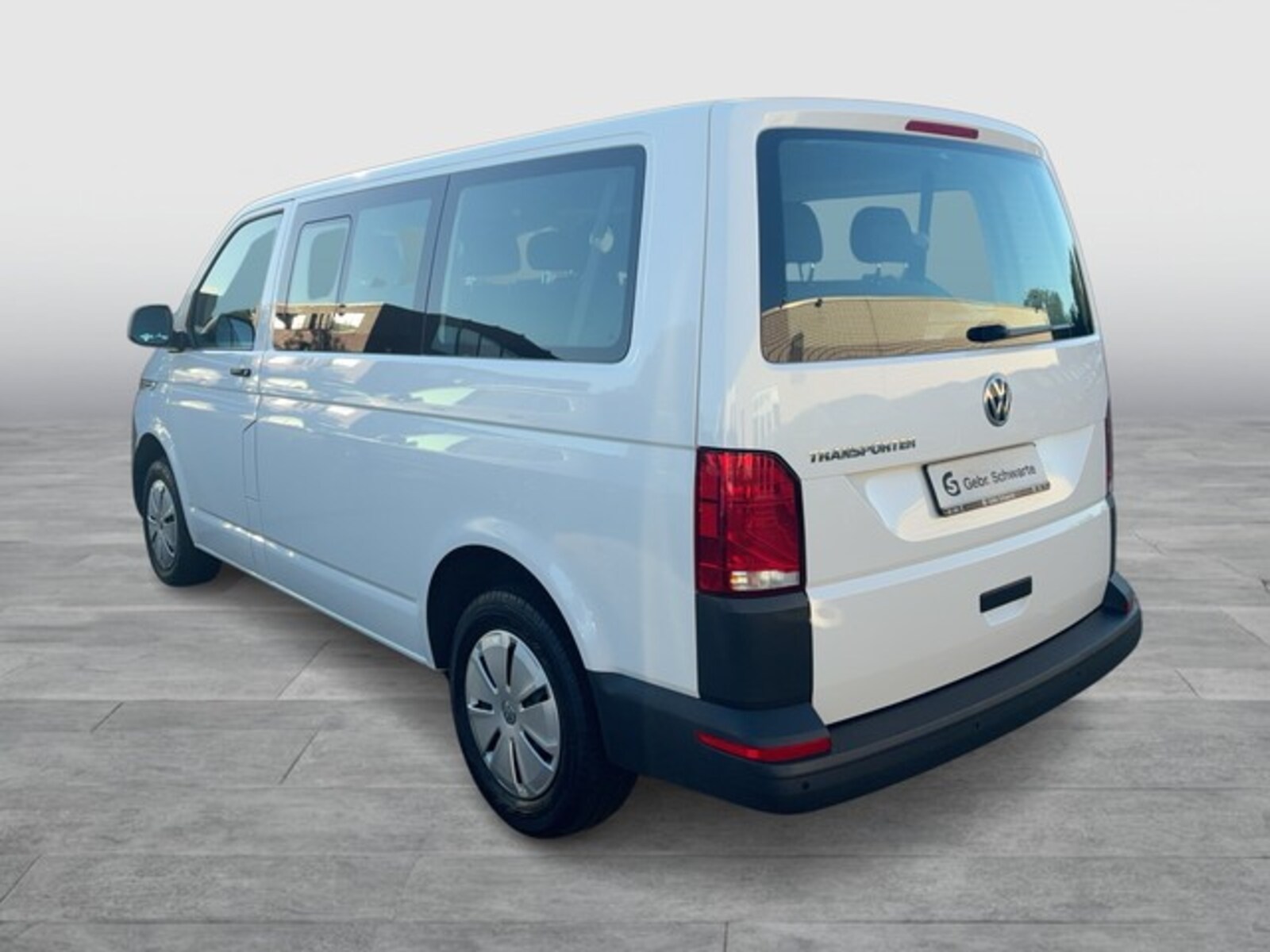Volkswagen T6.1 Transporter Kombi kurzer Radstand – Bild 3