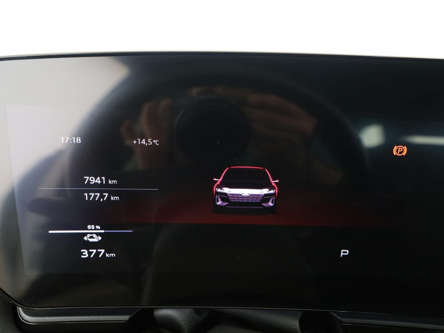 Bild über Audi A6 Avant e-tron e-tron performance 270 kW - für weitere Informationen kontaktieren Sie den Audi Partner