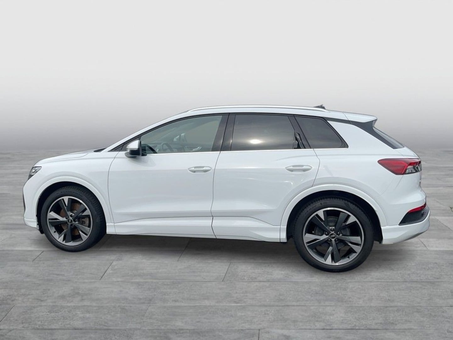 Bild über Audi Q4 e-tron 50 e-tron quattro - für weitere Informationen kontaktieren Sie den Audi Partner