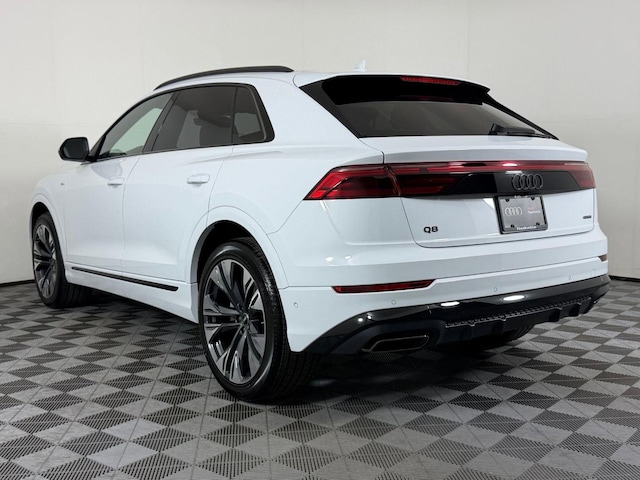 2026 Audi Q8