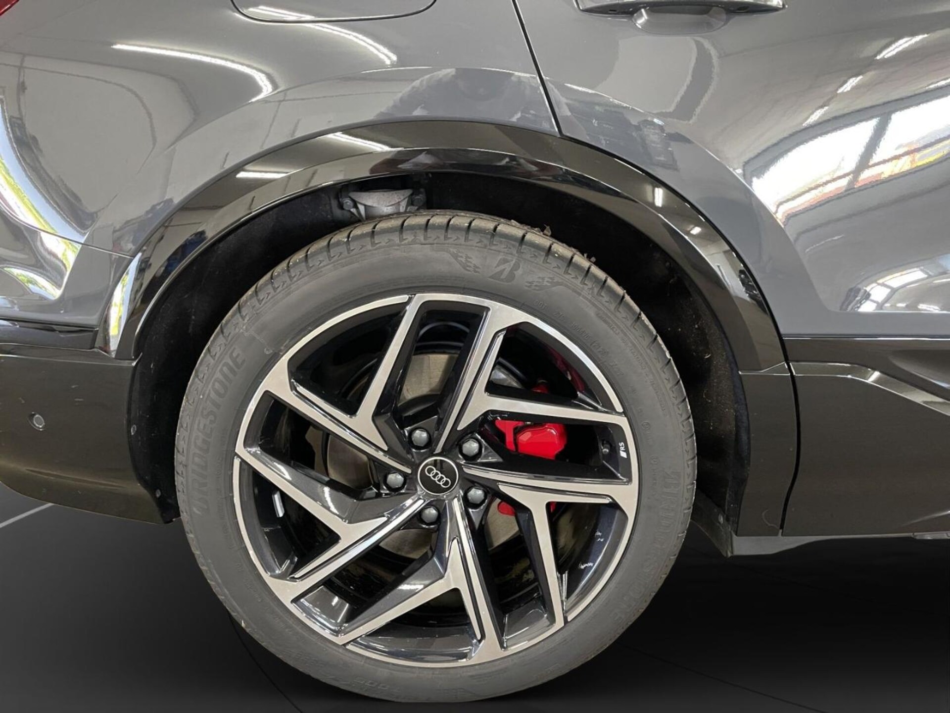 Audi Q6 SUV e-tron