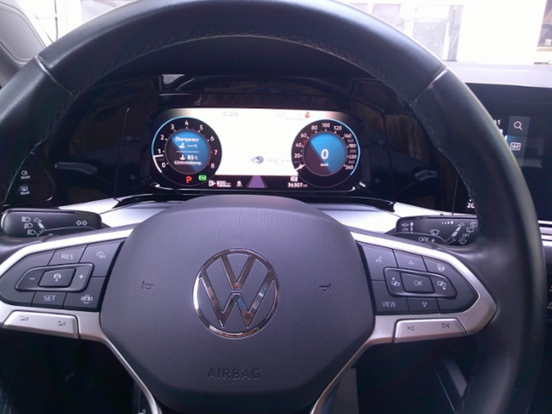 Volkswagen Golf Active