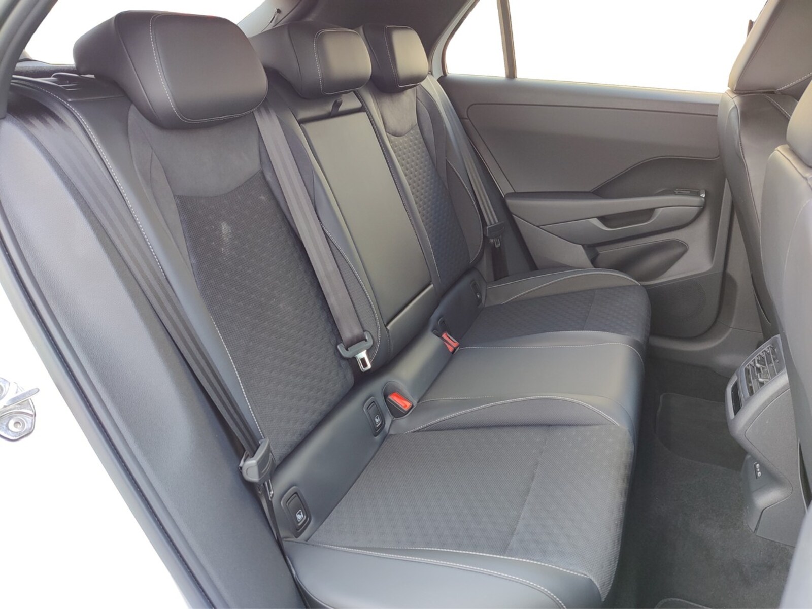 Volkswagen T-Roc – Bild 9