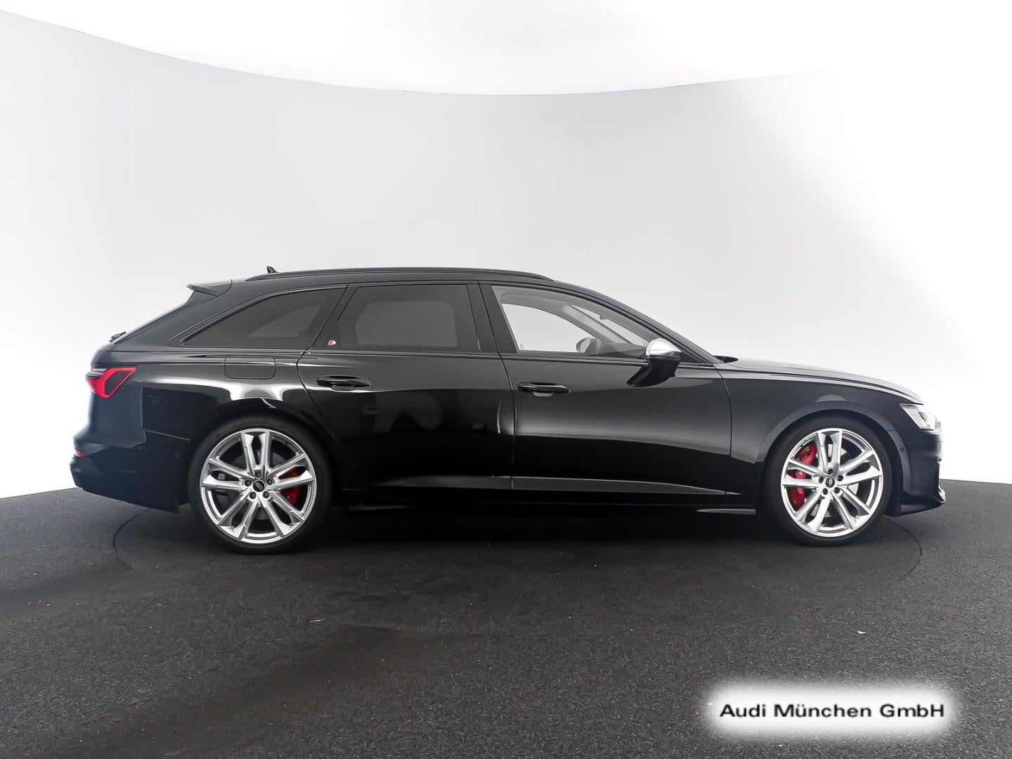 Bild über Audi S6 Avant TDI quattro tiptronic - für weitere Informationen kontaktieren Sie den Audi Partner