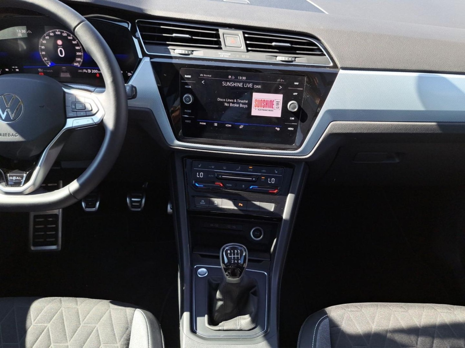 Volkswagen Touran – Bild 6