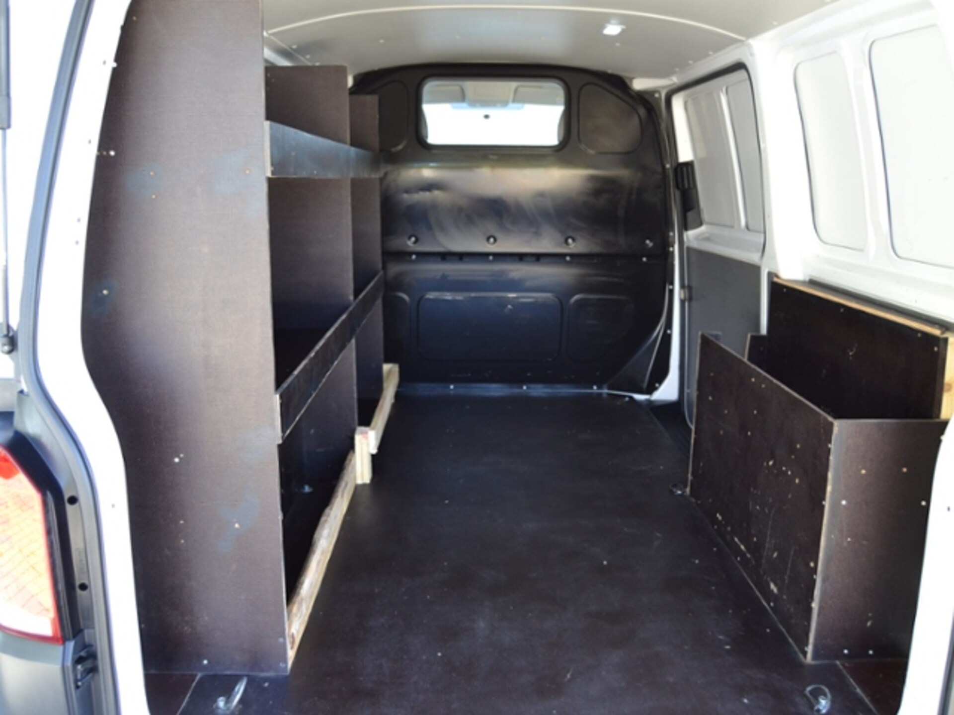 Volkswagen T6.1 Transporter Kasten kurzer Radstand