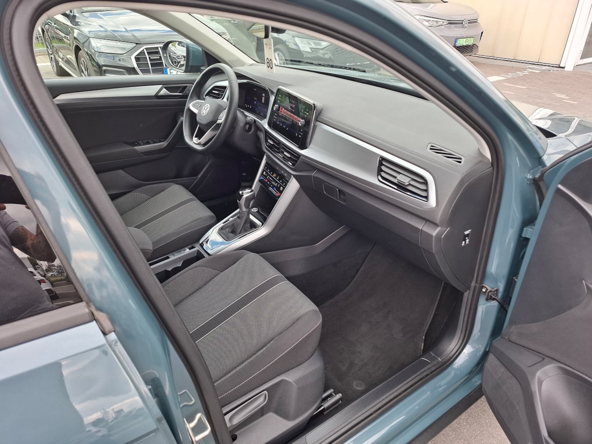 Volkswagen T-Roc Life