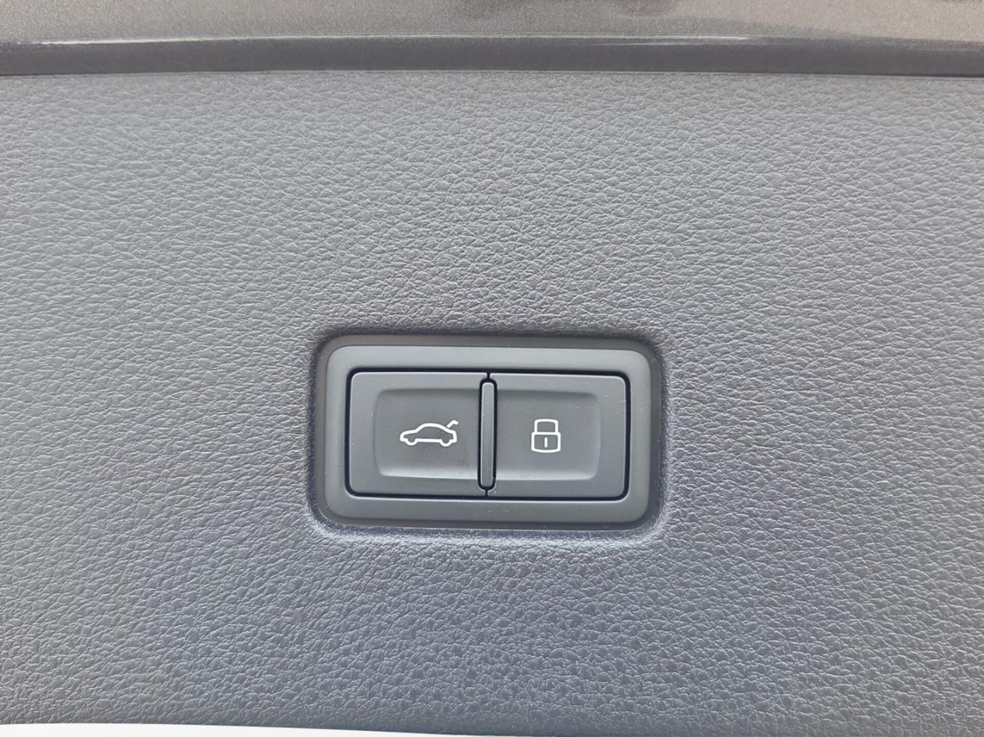 Audi SQ8 SUV