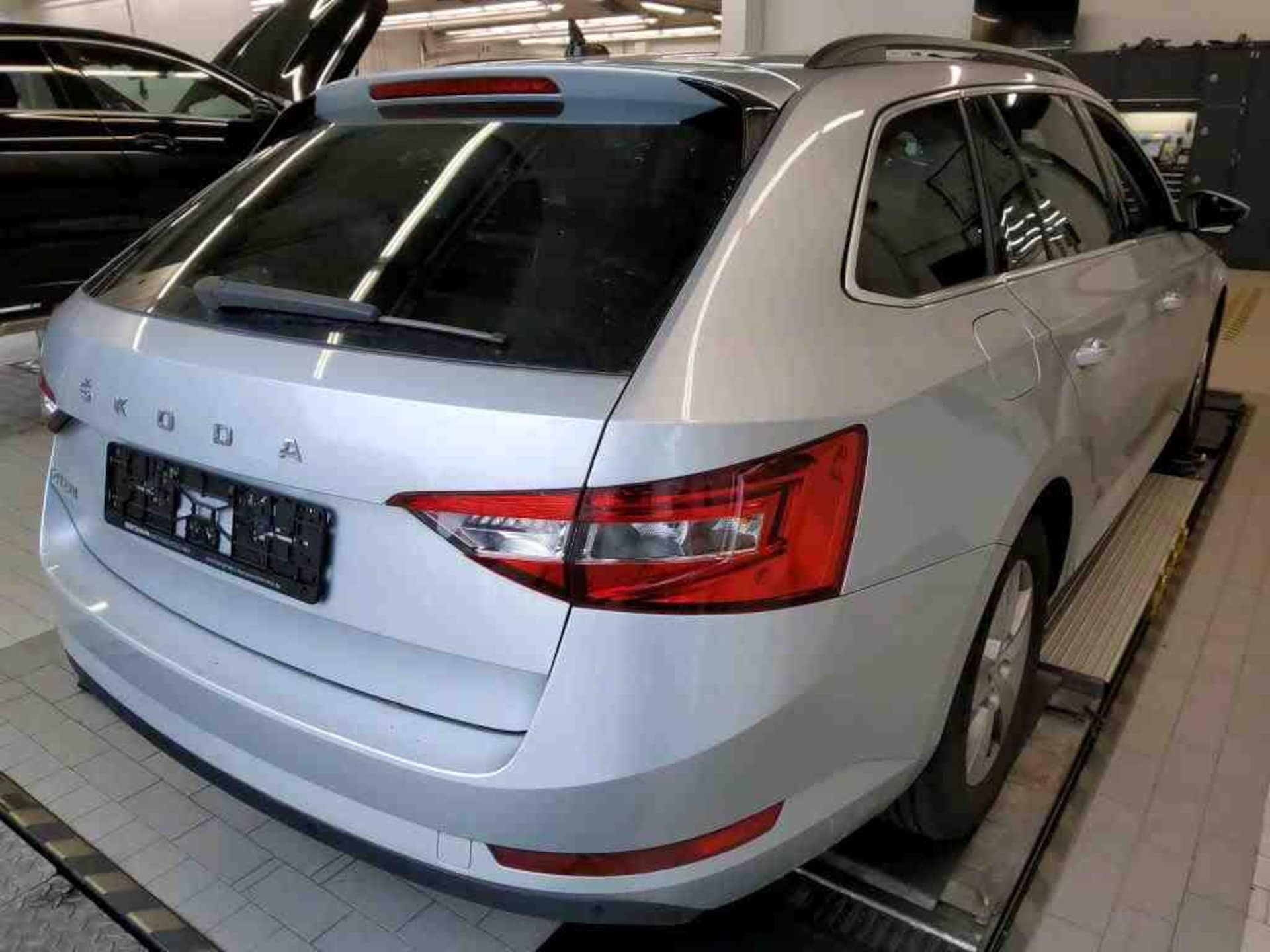 Skoda Superb Combi Ambition