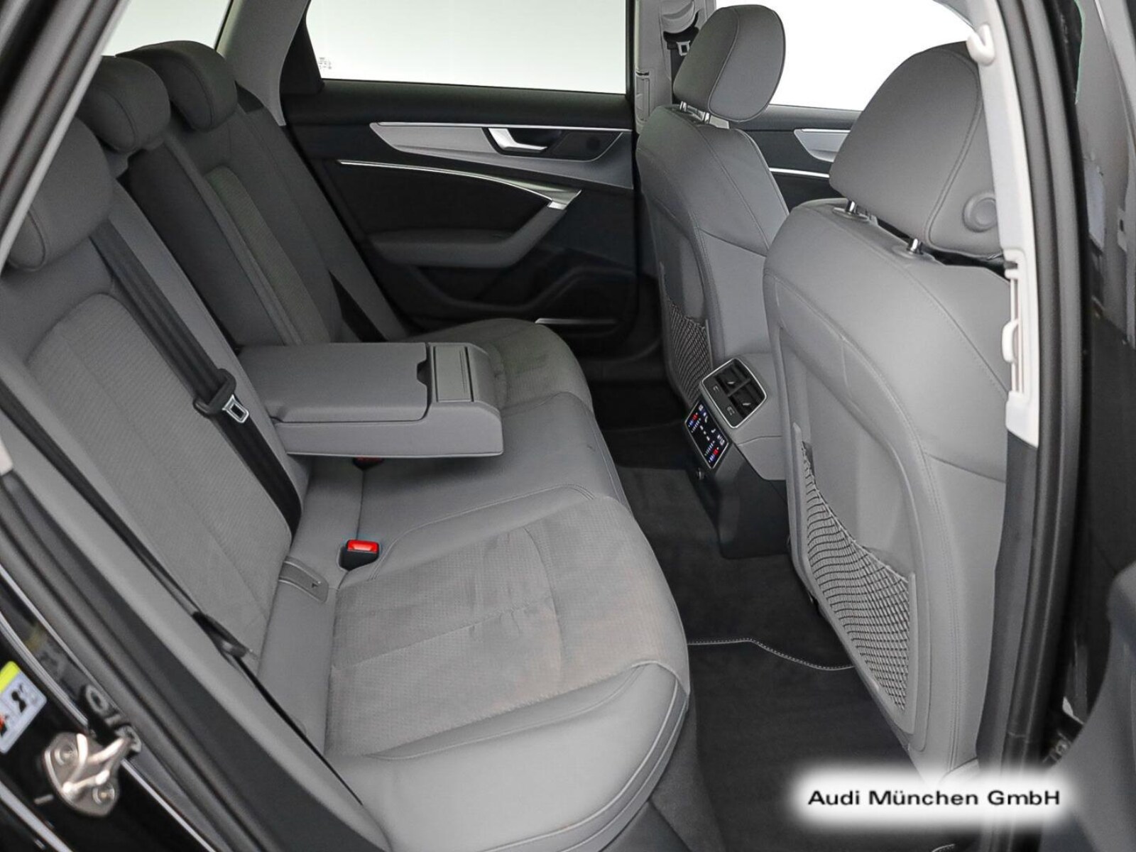 Audi S6 Avant – Bild 11