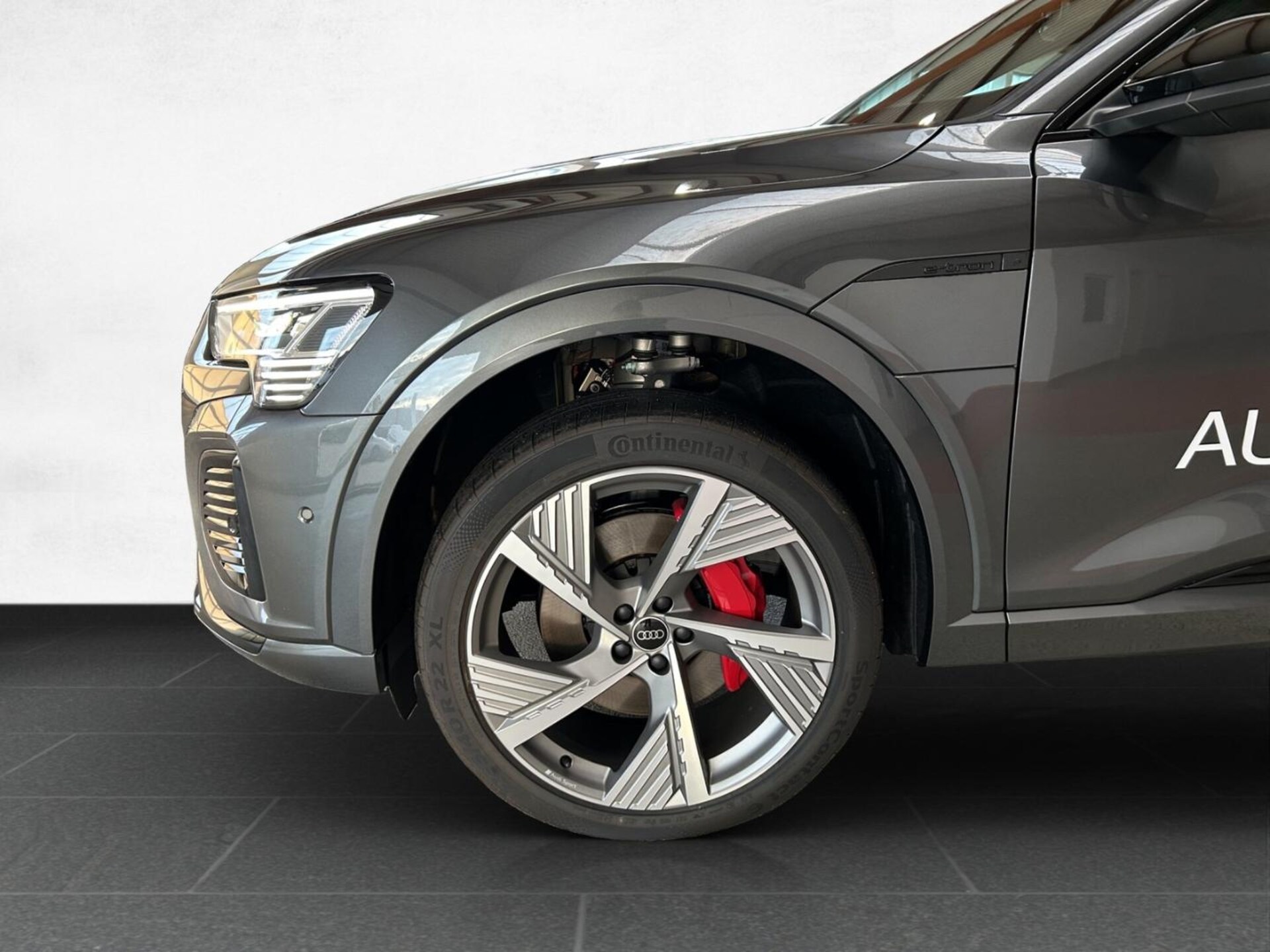 Audi Q8 Sportback e-tron S line