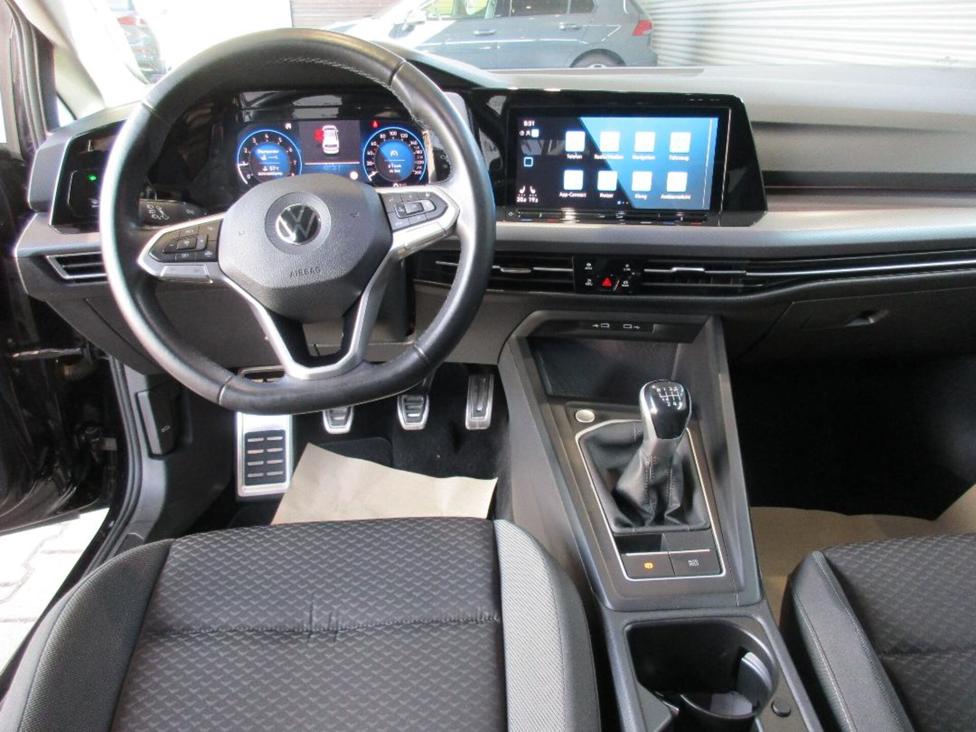 Volkswagen Golf Active