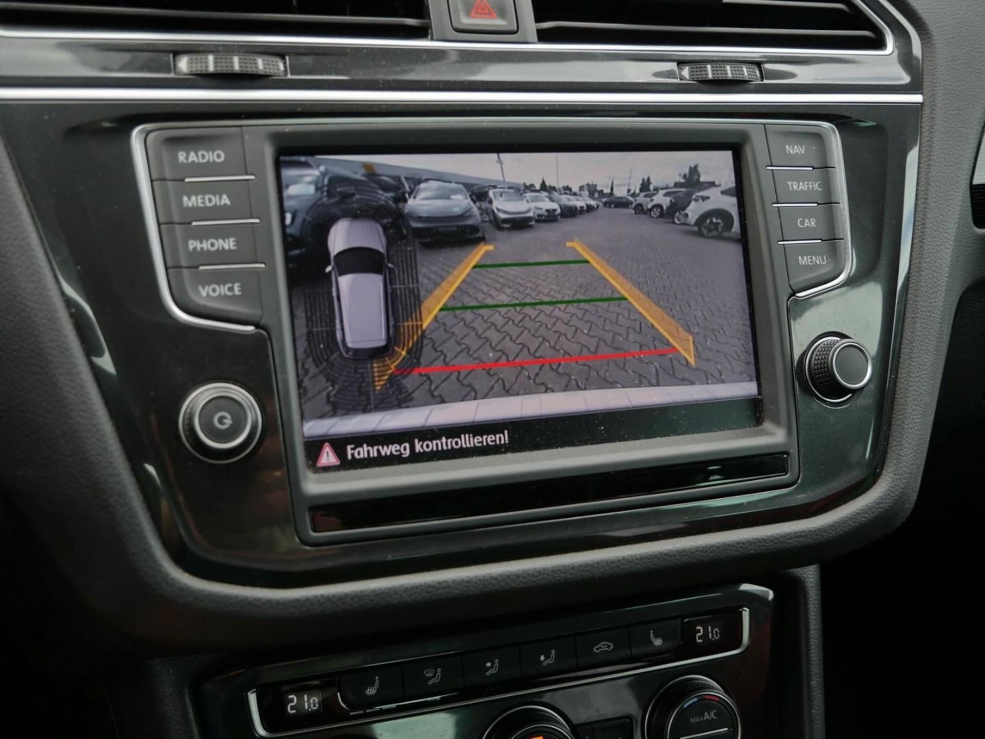 Volkswagen Tiguan SOUND