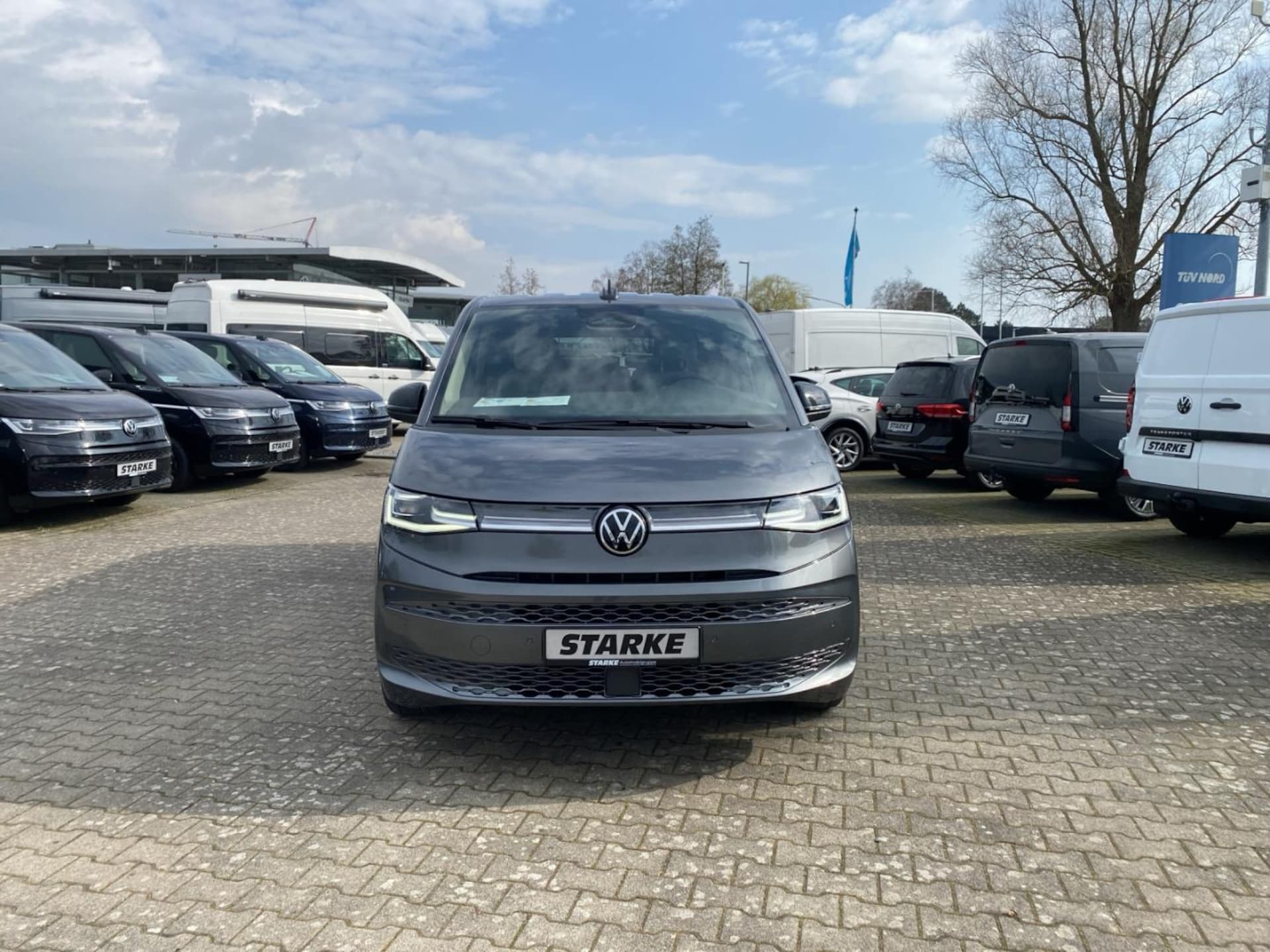 Volkswagen Multivan Langversion Style