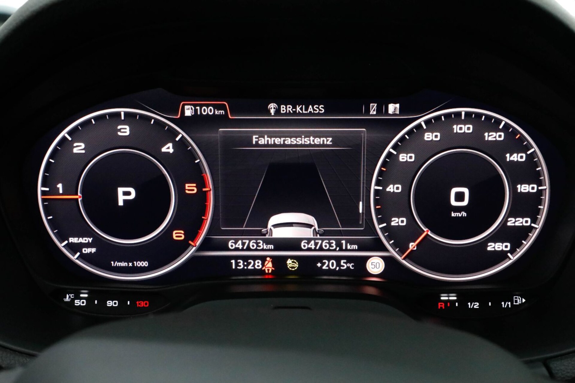 Audi Q2 S line