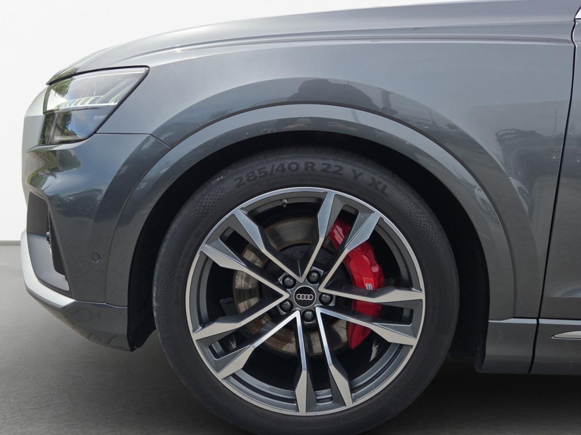 Audi SQ8 SUV
