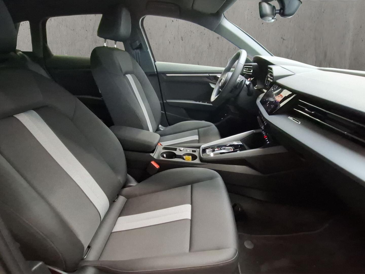 Bild über Audi A3 allstreet TFSI e 40 TFSI e S tronic - für weitere Informationen kontaktieren Sie den Audi Partner