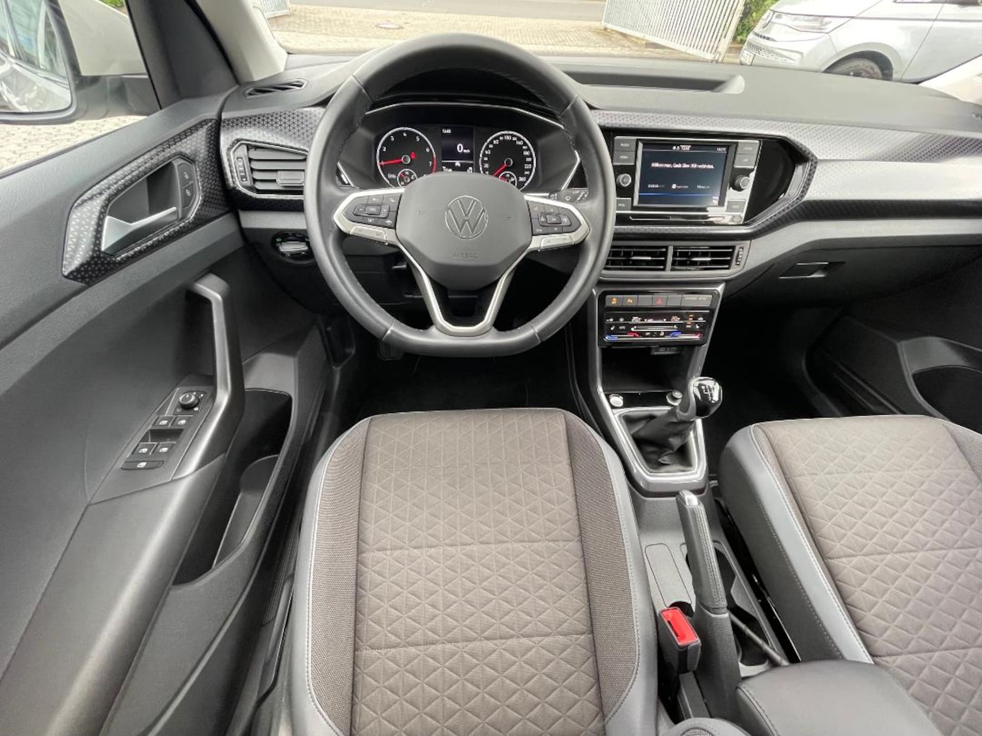 Volkswagen T-Cross Style