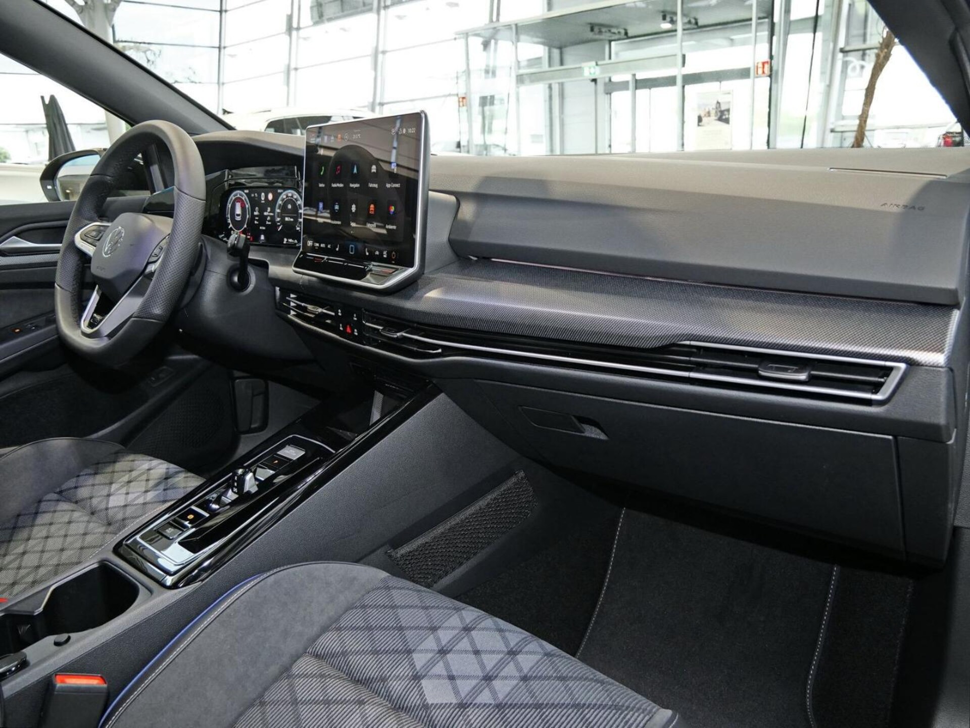 Volkswagen Golf Variant R-Line