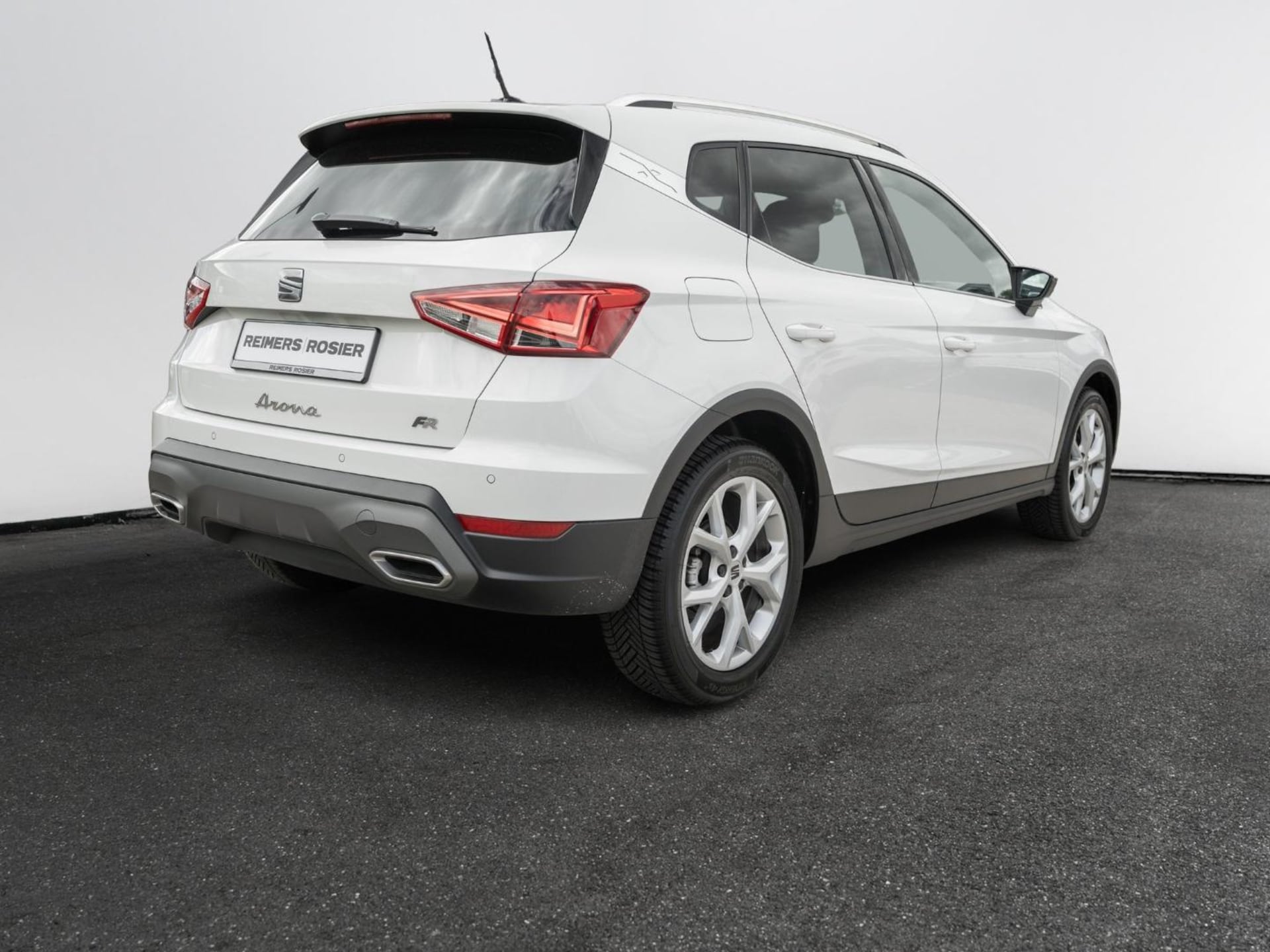 SEAT Arona FR