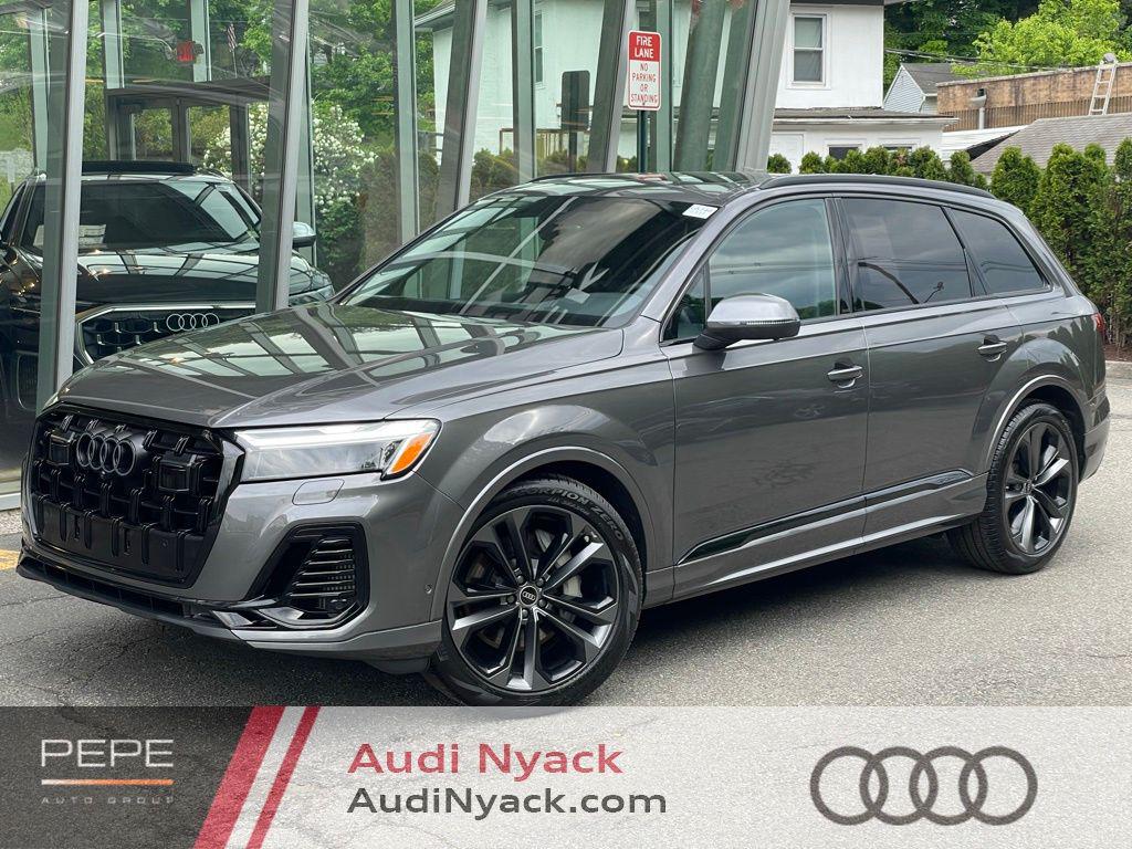 2026 Audi Q7 55 Premium Plus quattro Tiptronic's photo