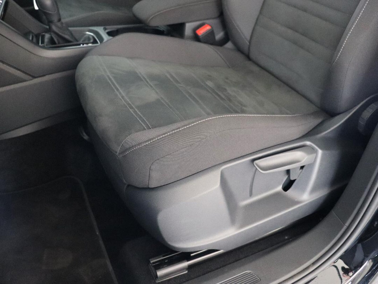 Volkswagen Touran – Bild 9