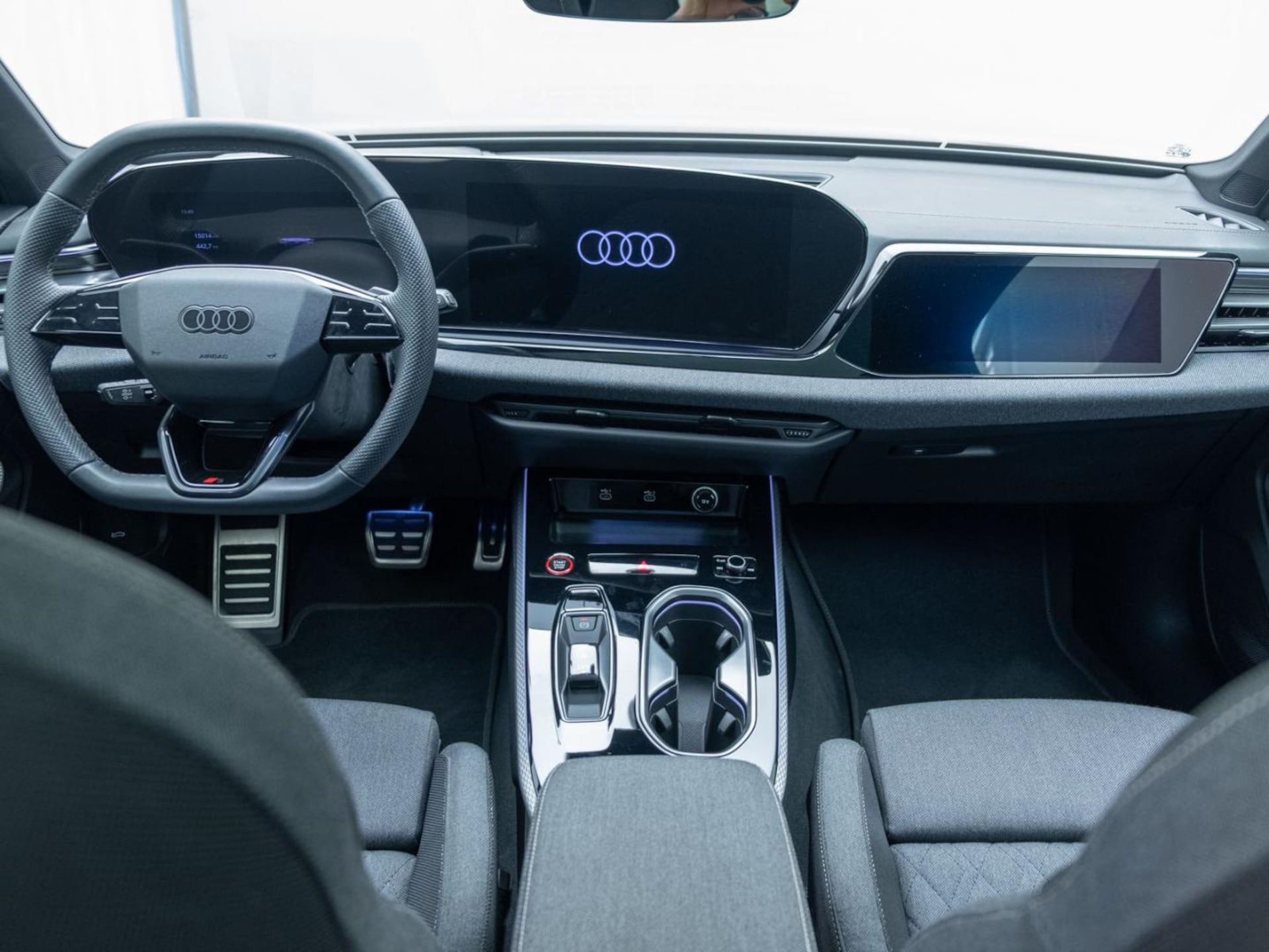 Audi A6 Avant edition one