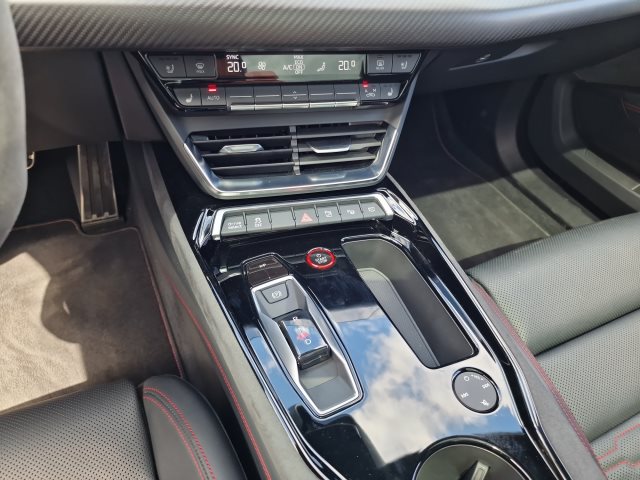 Image about Audi RS e-tron GT e-tron quattro