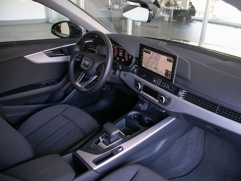Image about Audi A4 Avant Business Advanced 35 TDI 120 kW (163 CV) S tronic