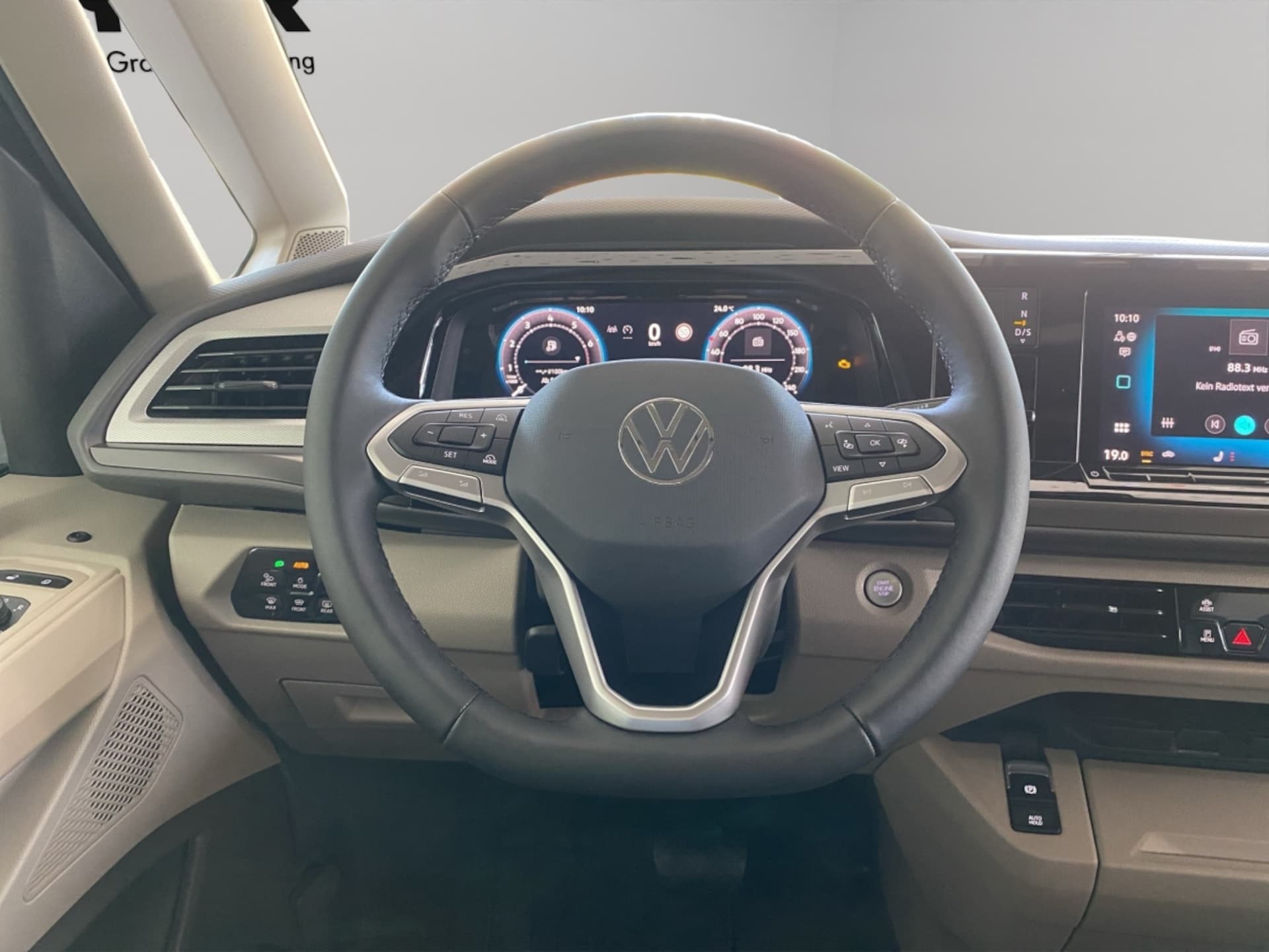 Volkswagen Multivan Basis-Modell