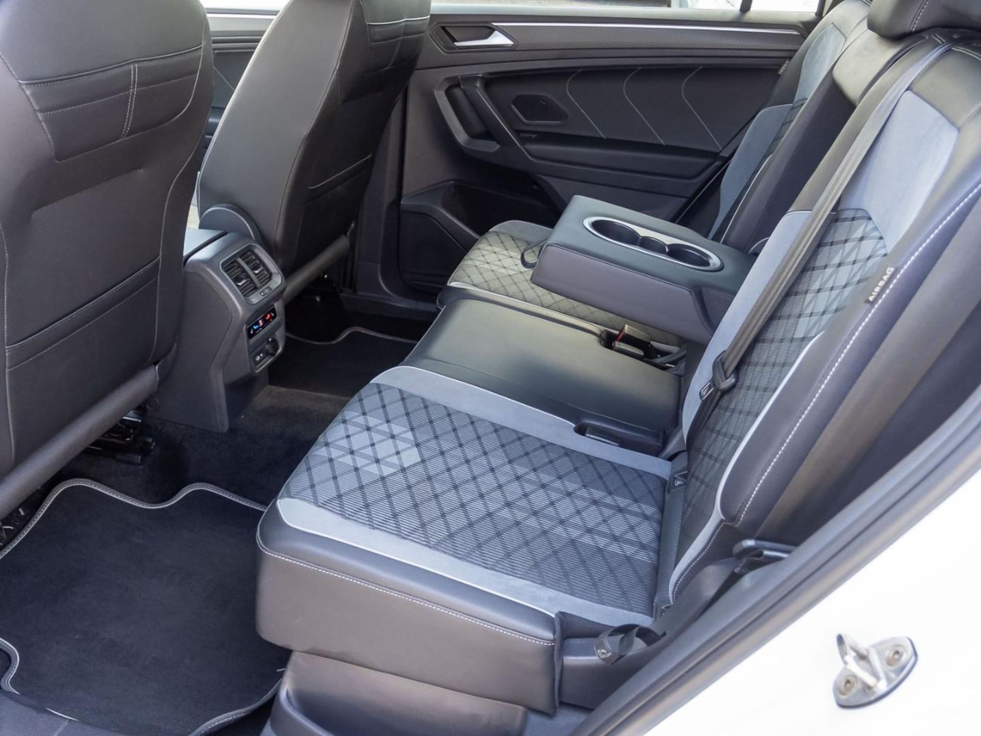 Volkswagen Tiguan Allspace R-Line