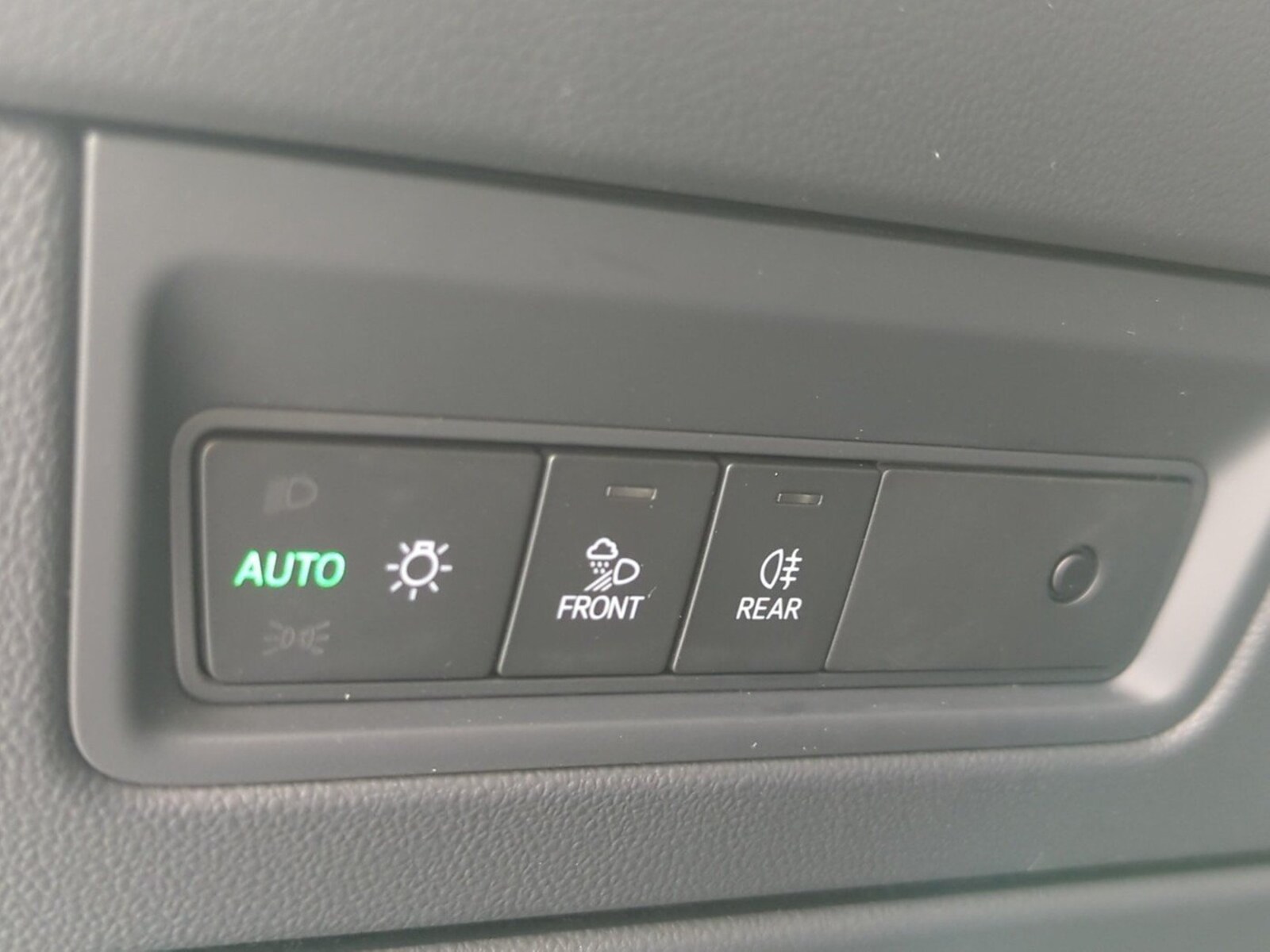 Volkswagen Touareg – Bild 18