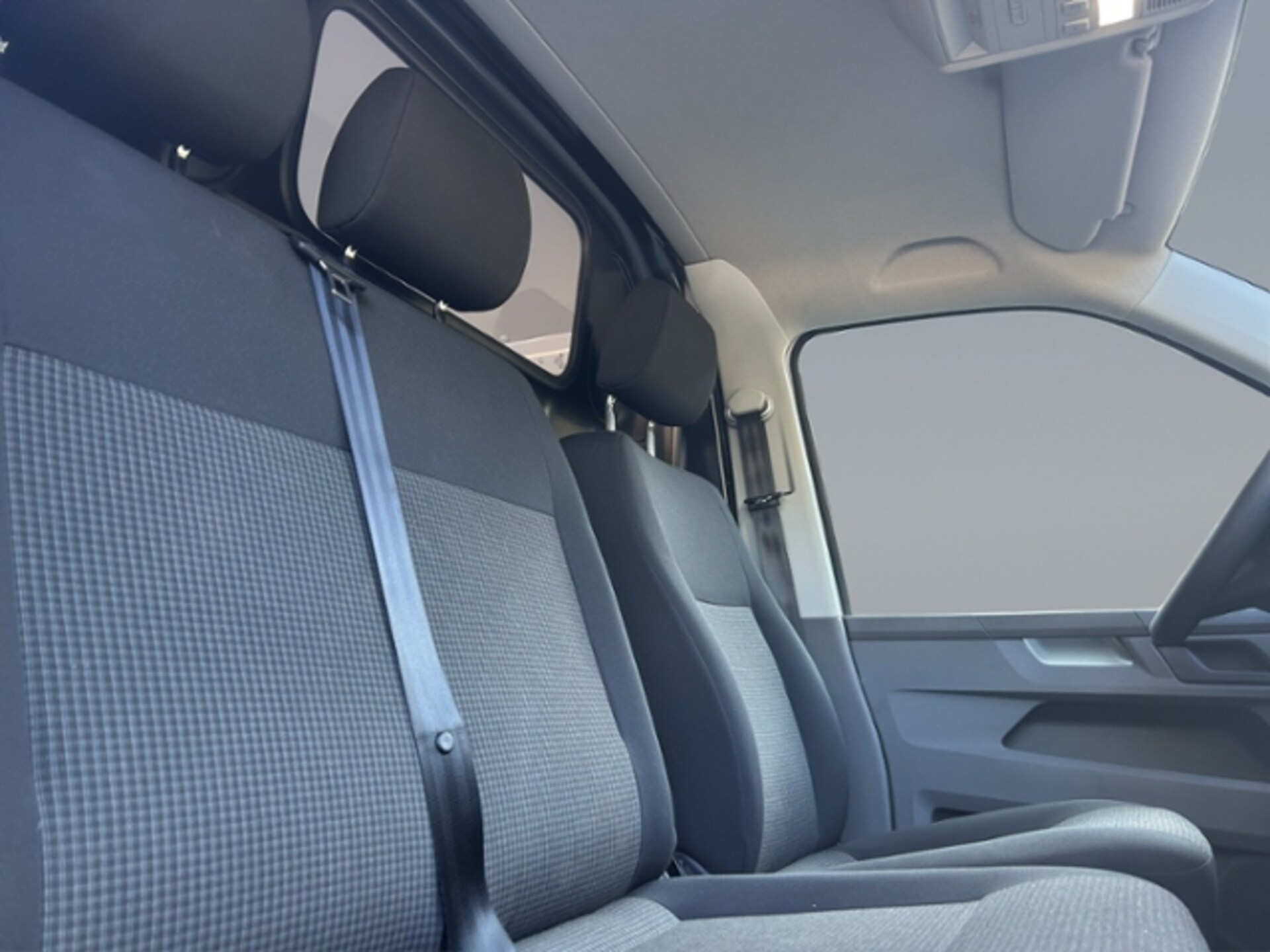 Volkswagen T6.1 Transporter Kasten kurzer Radstand