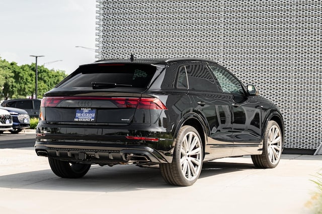 2026 Audi Q8