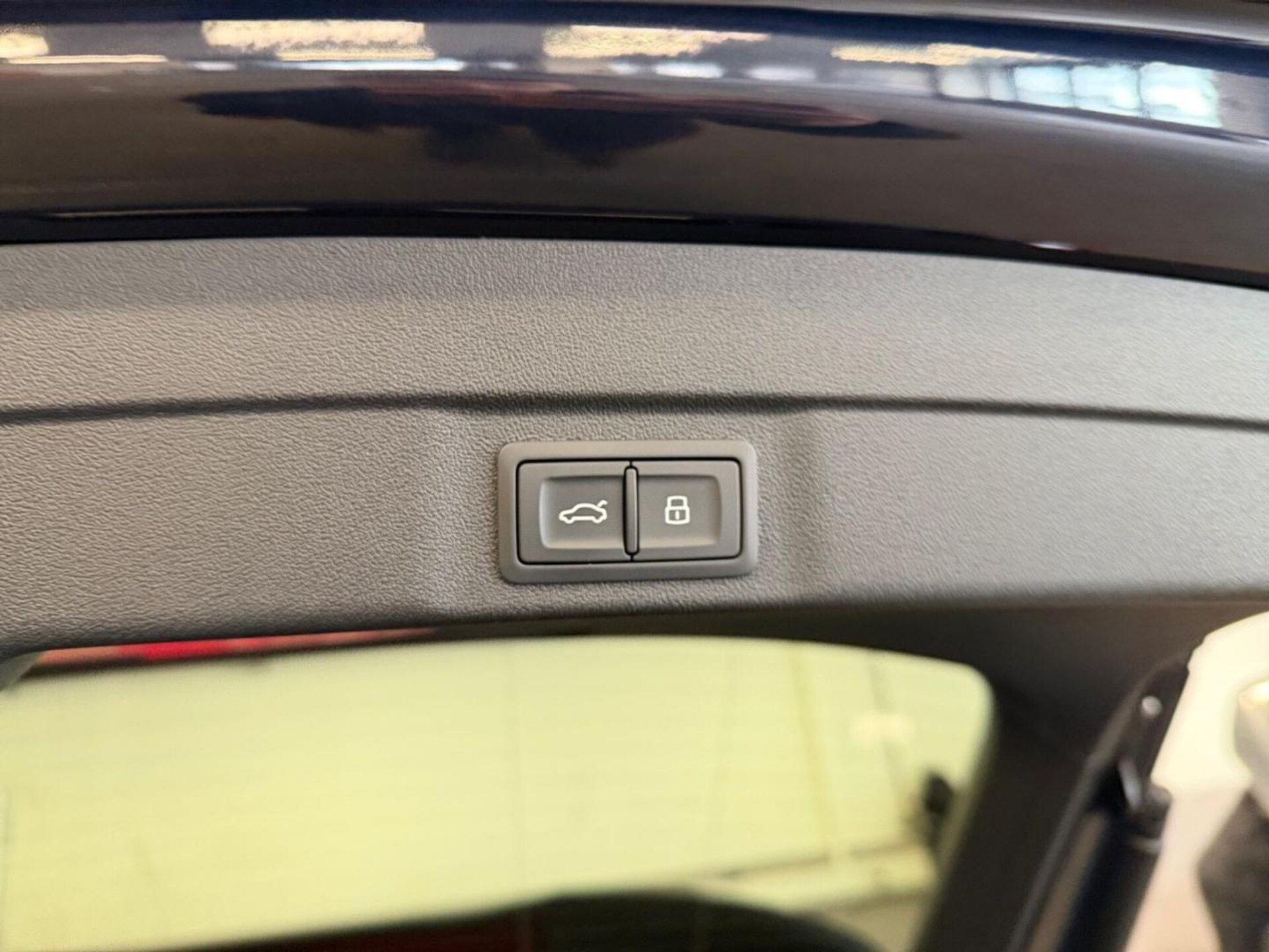 Audi A6 Avant edition one