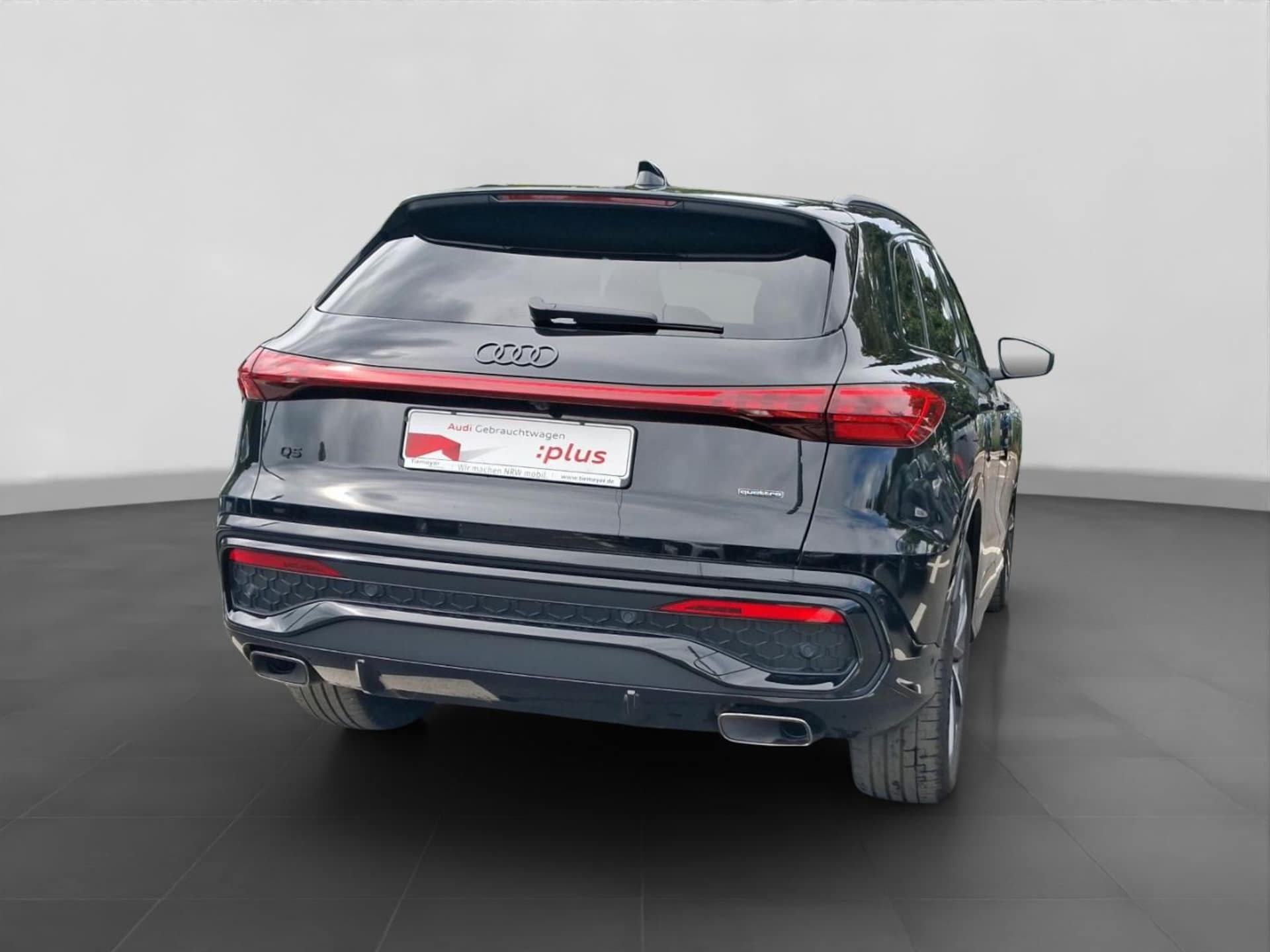 Audi Q5 SUV e-hybrid