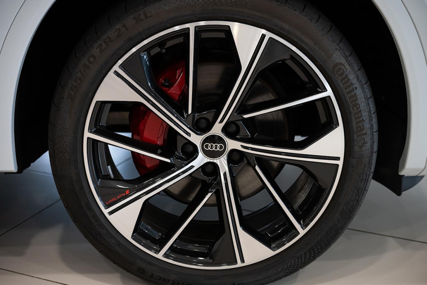 Image about Audi Q5 Sportback TFSI e 55 TFSI e quattro S tronic