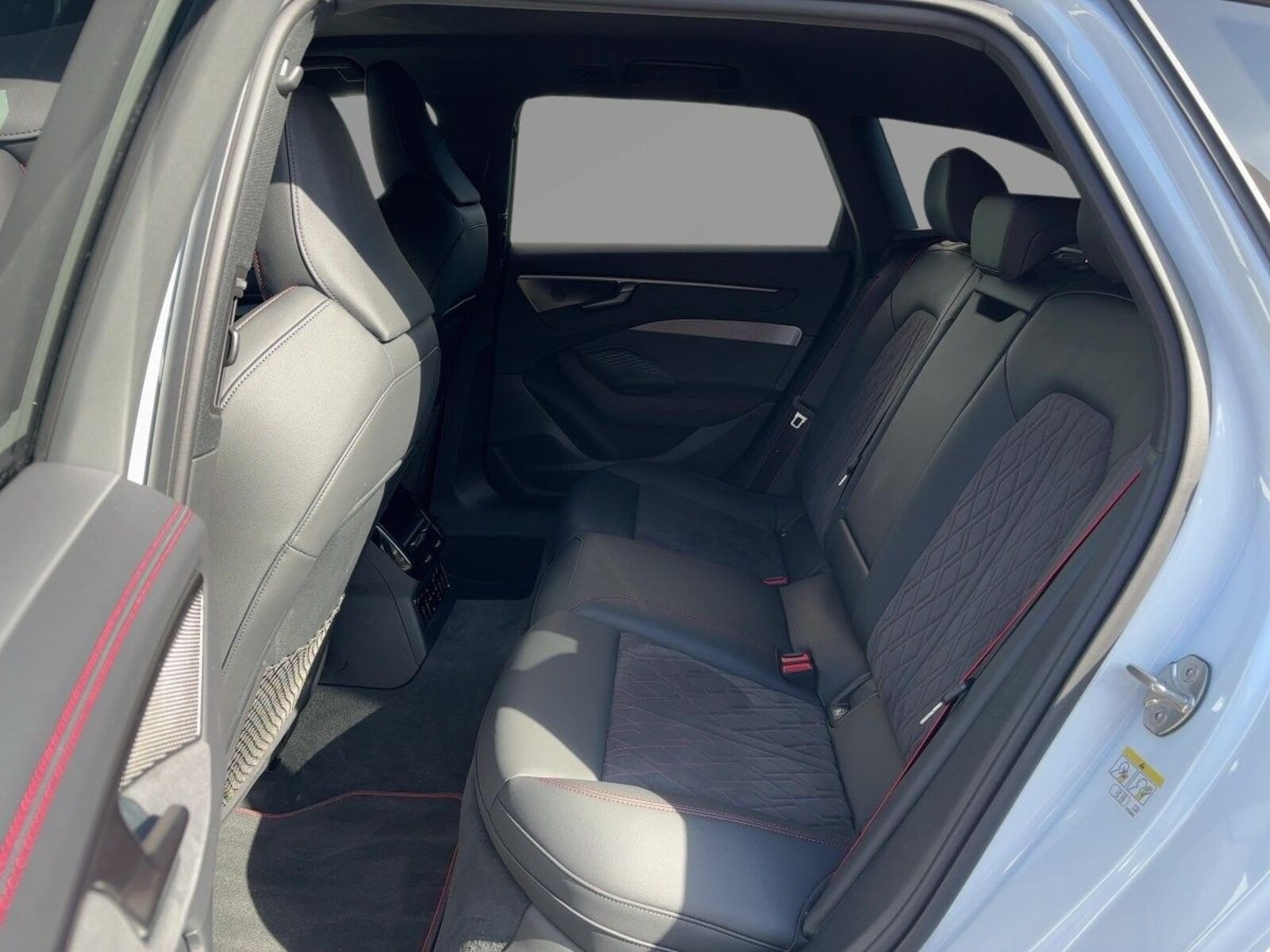 Audi A6 Avant – Bild 8